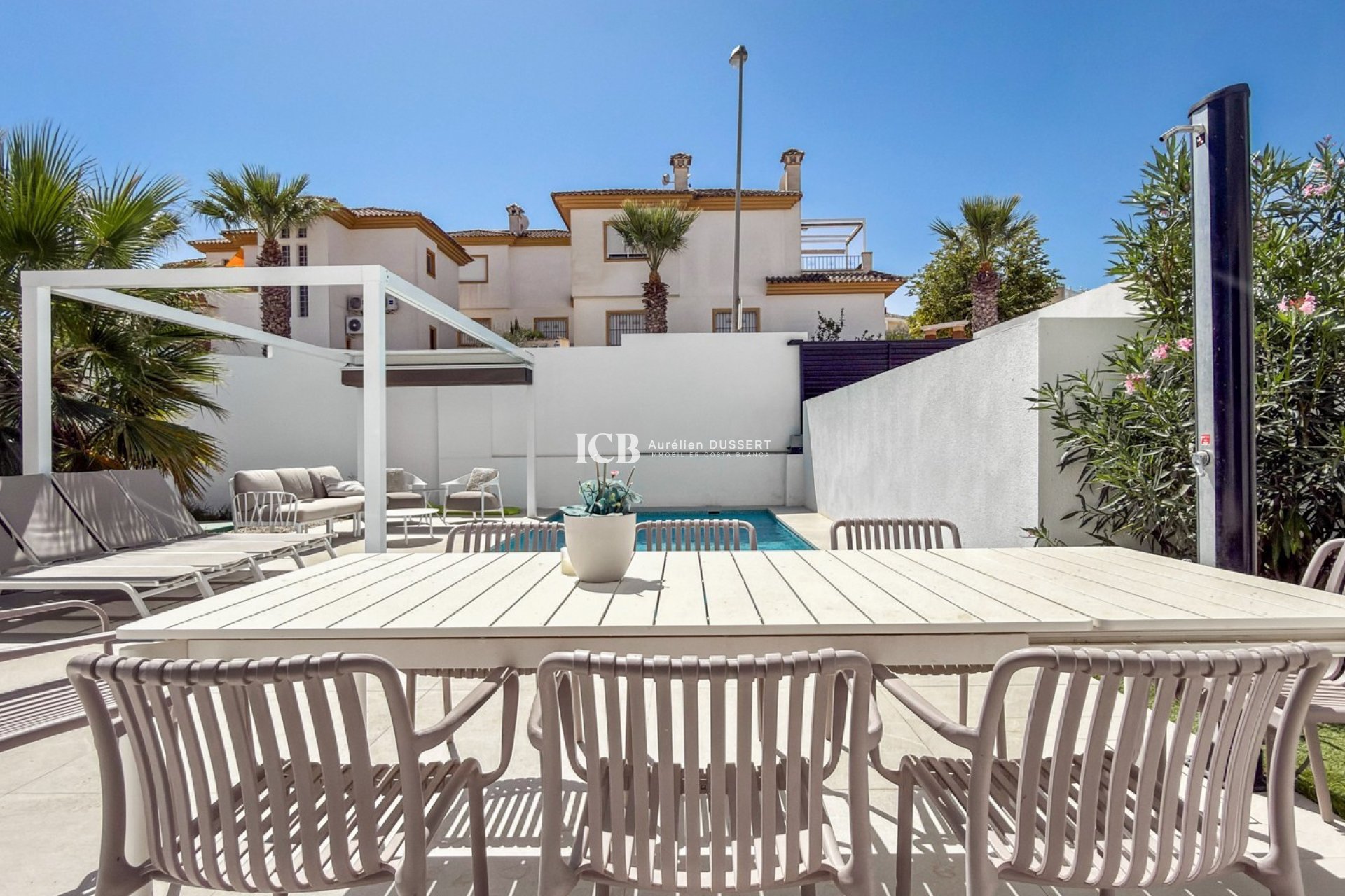 Resale - Villa -
Rojales - Ciudad Quesada