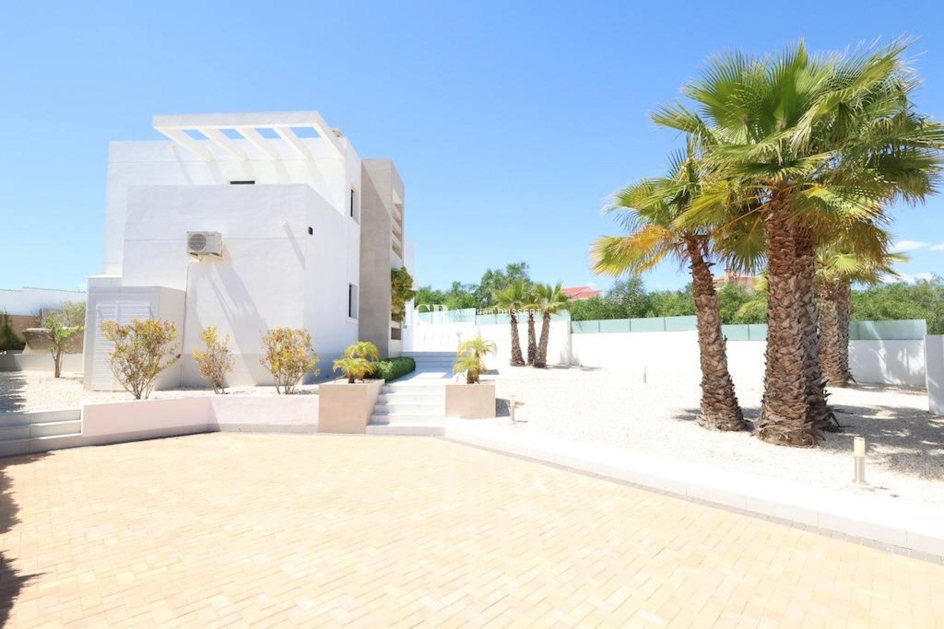 Resale - Villa -
Rojales - La Marquesa