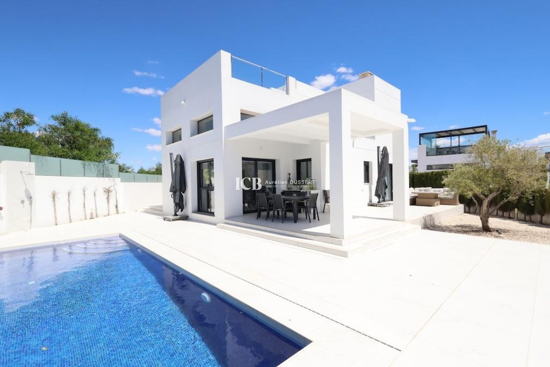 Resale - Villa -
Rojales - La Marquesa