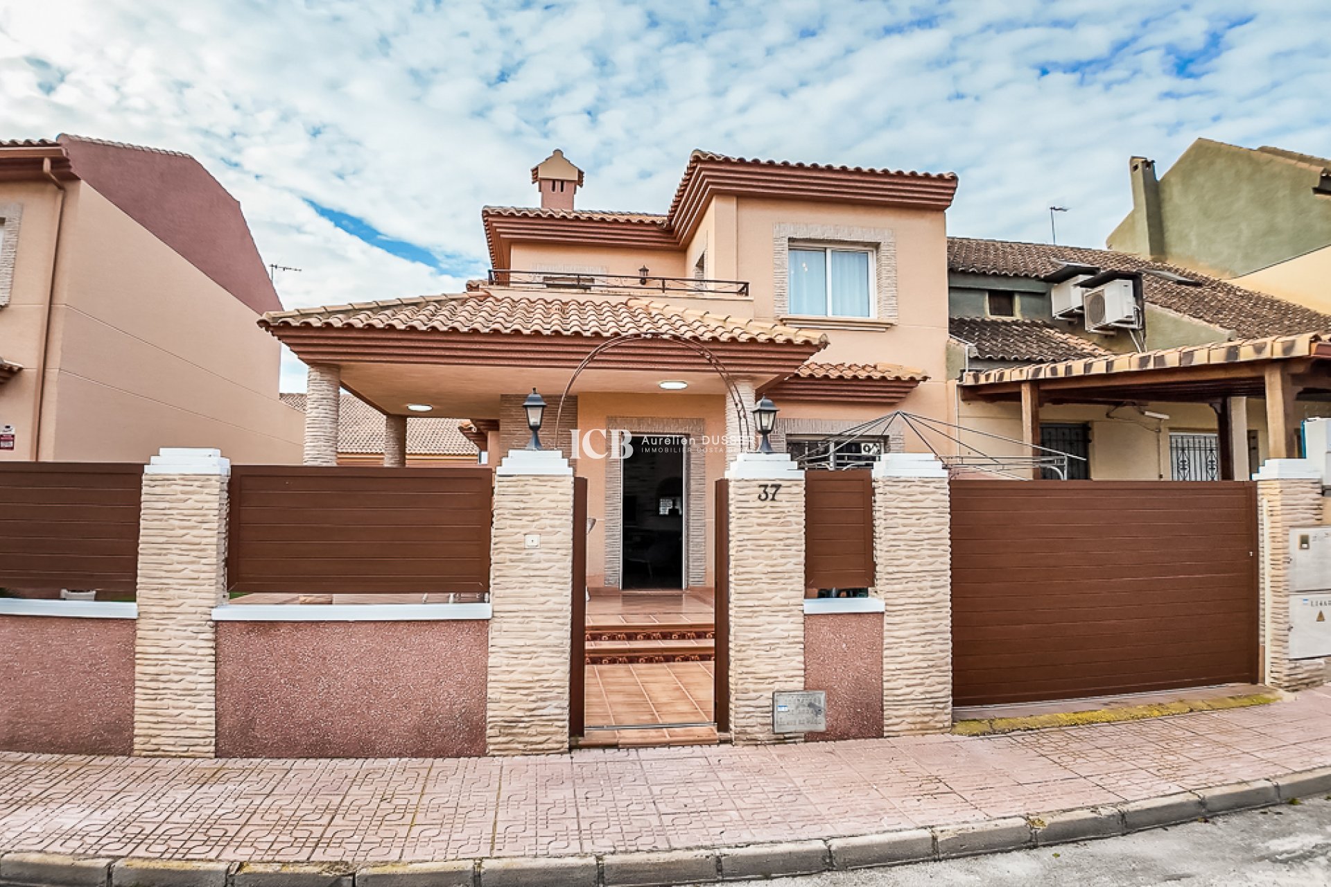 Resale - Villa -
San Javier - Santiago de la Ribera