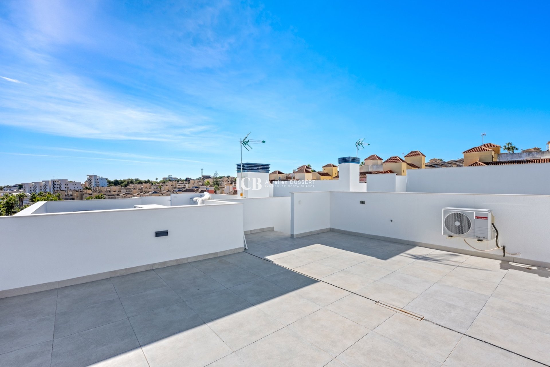 Resale - Villa -
San Miguel de Salinas - El Galan