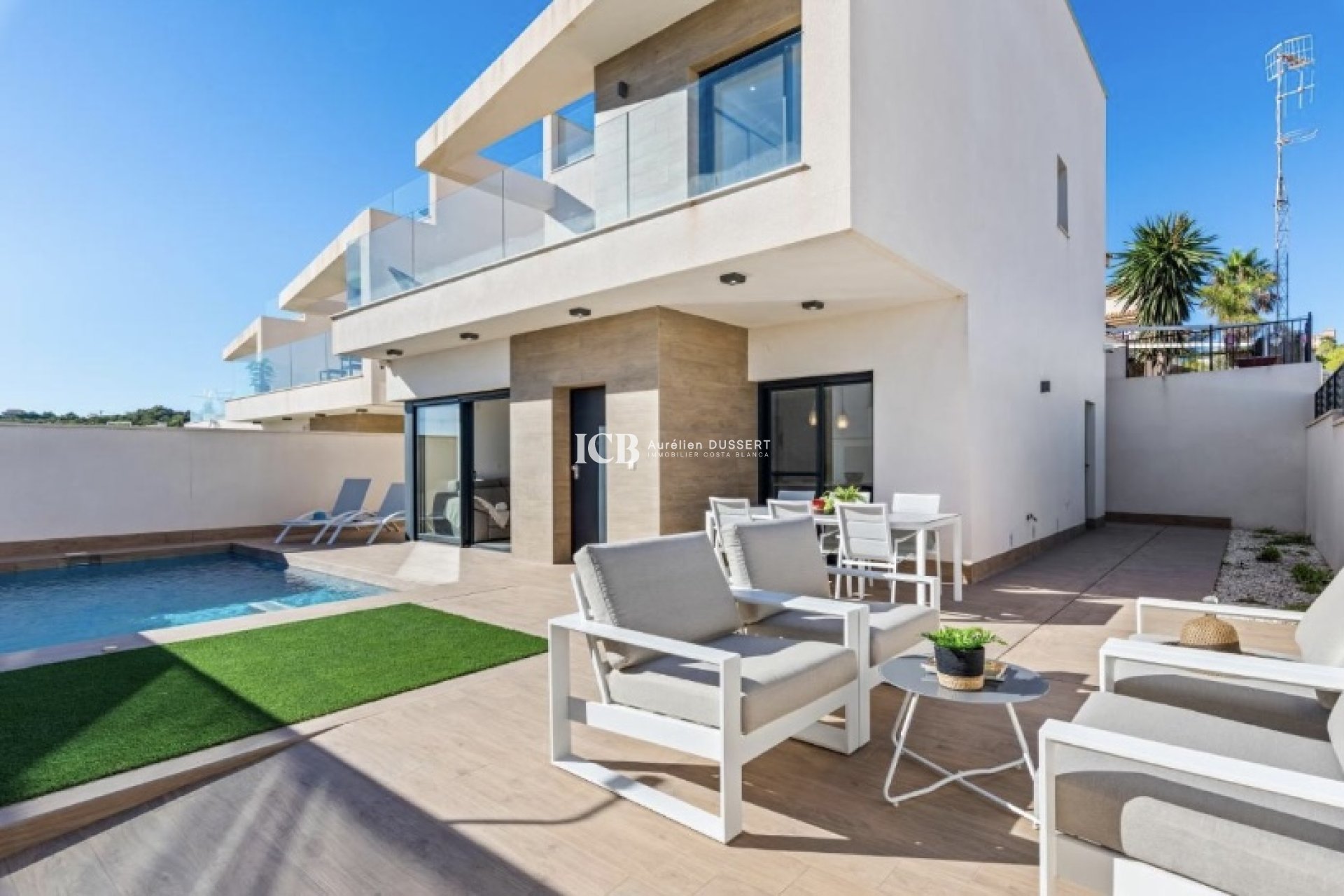 Resale - Villa -
San Miguel de Salinas - Orihuela Costa