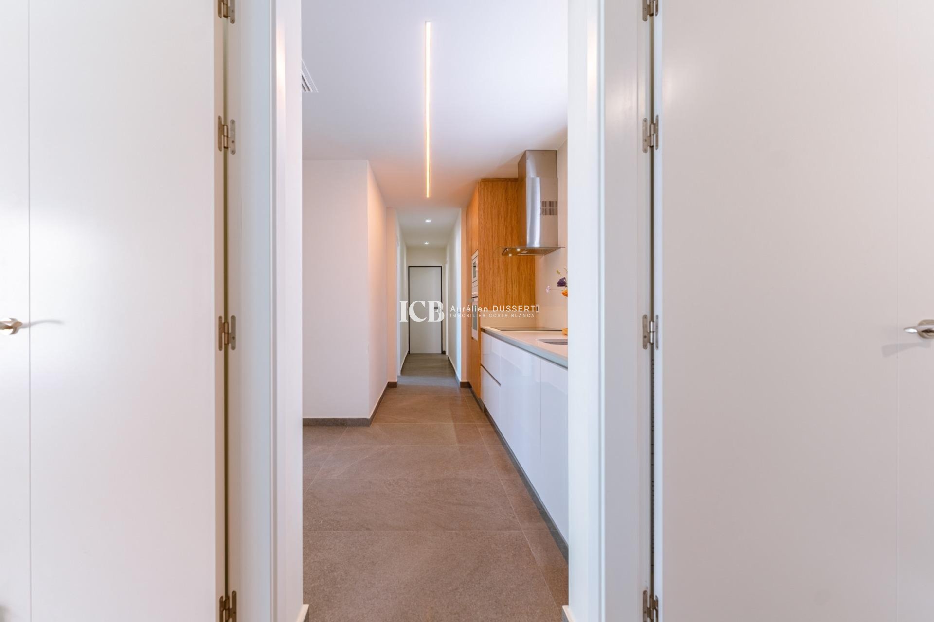 Resale - Villa -
San Miguel de Salinas