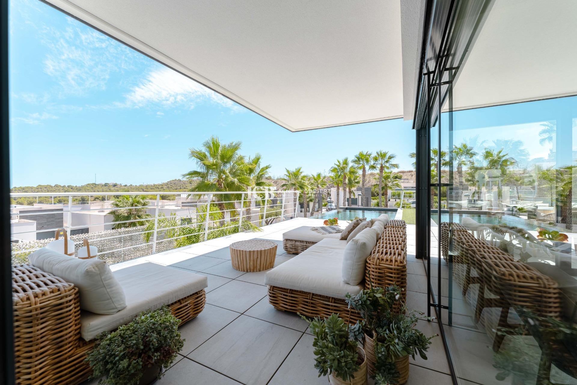 Resale - Villa -
San Miguel de Salinas