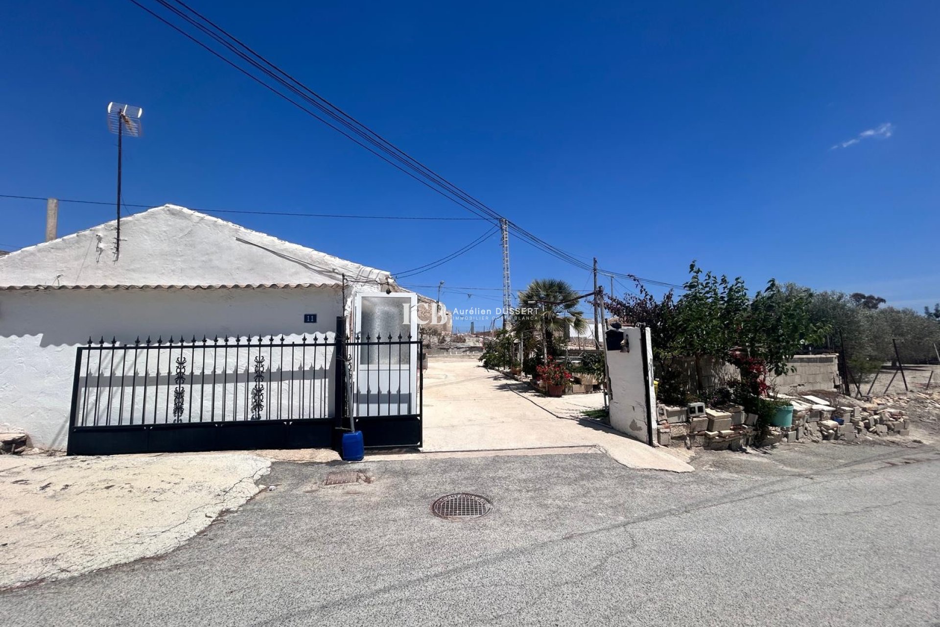 Resale - Villa -
Torremendo