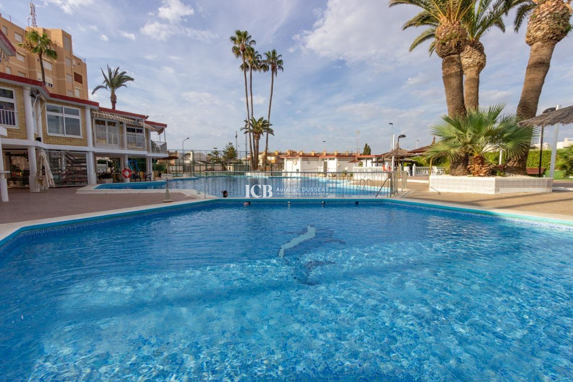 Resale - Villa -
Torrevieja - Aguas nuevas 1