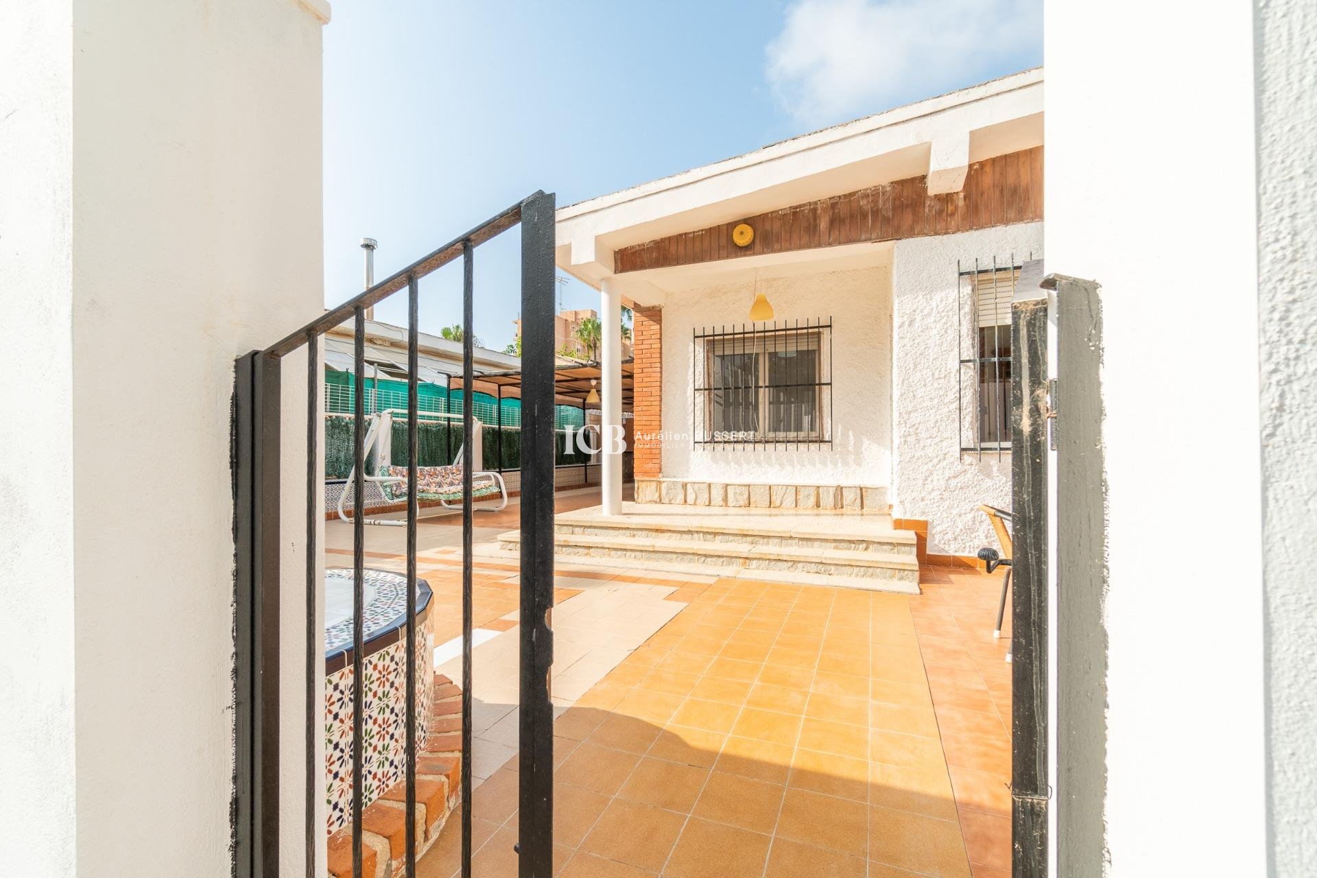 Resale - Villa -
Torrevieja - Aguas nuevas 1