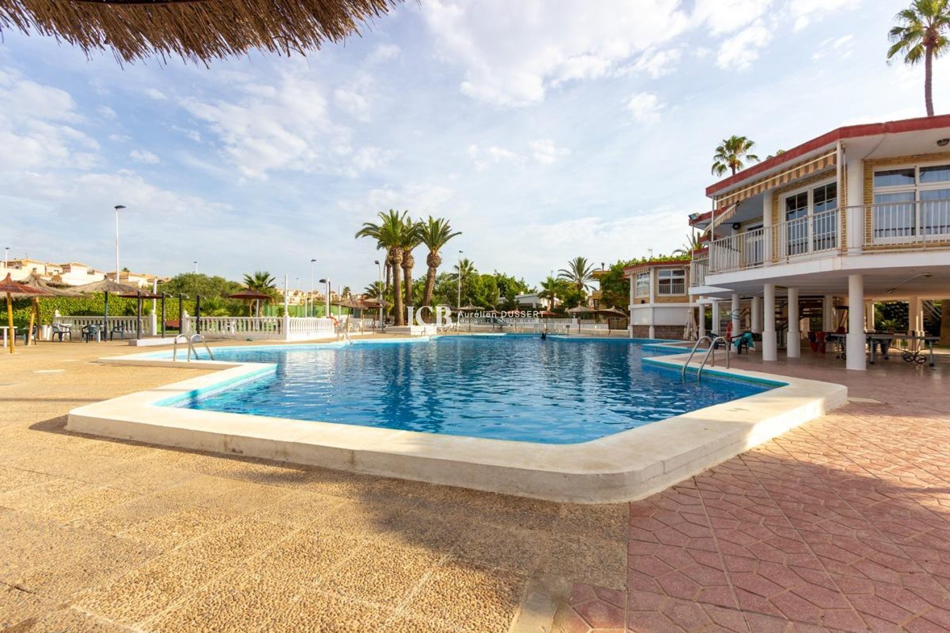 Resale - Villa -
Torrevieja - Aguas nuevas 1