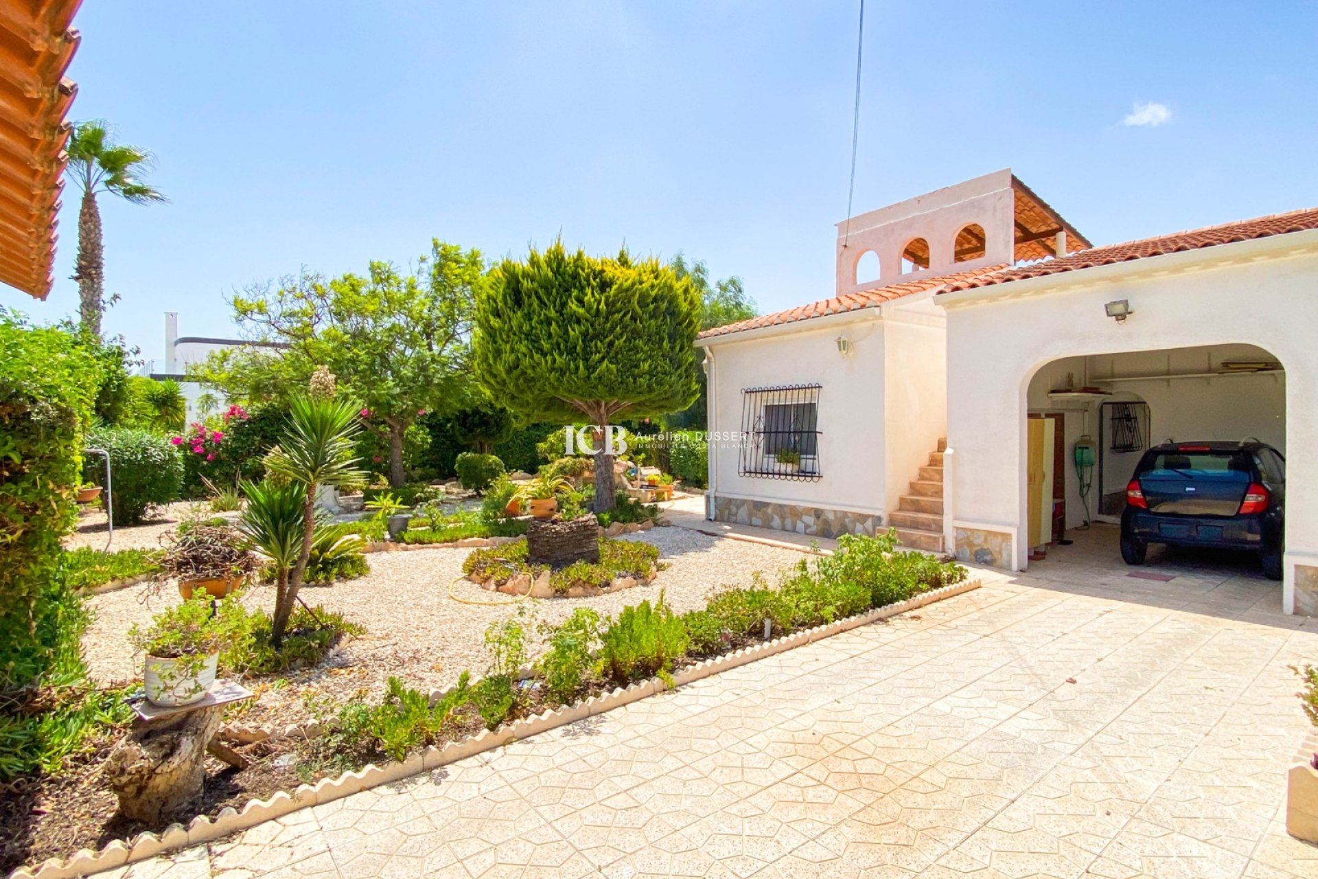 Resale - Villa -
Torrevieja - España