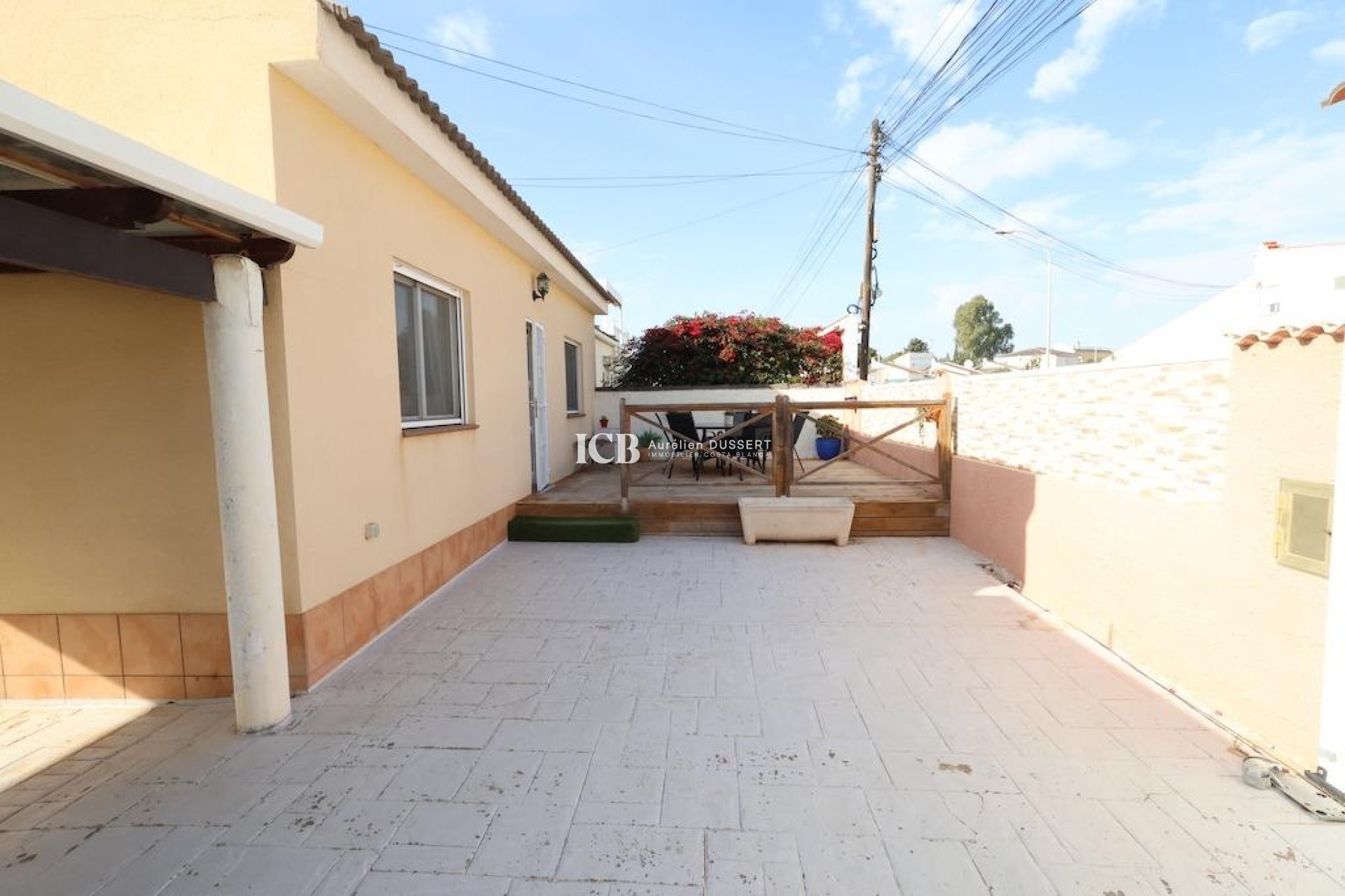 Resale - Villa -
Torrevieja - La Siesta - El Salado - Torreta