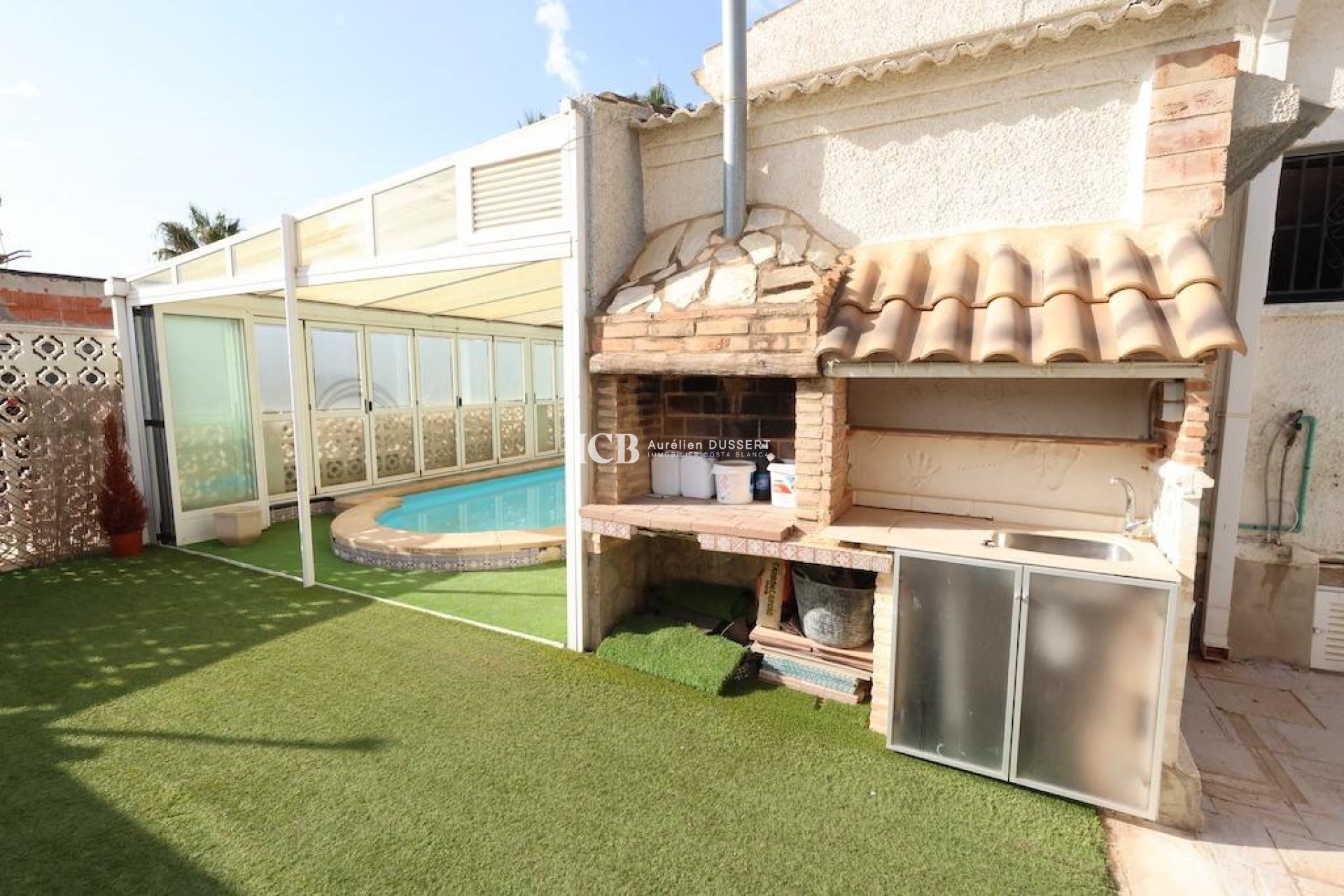 Resale - Villa -
Torrevieja - La Siesta - El Salado - Torreta