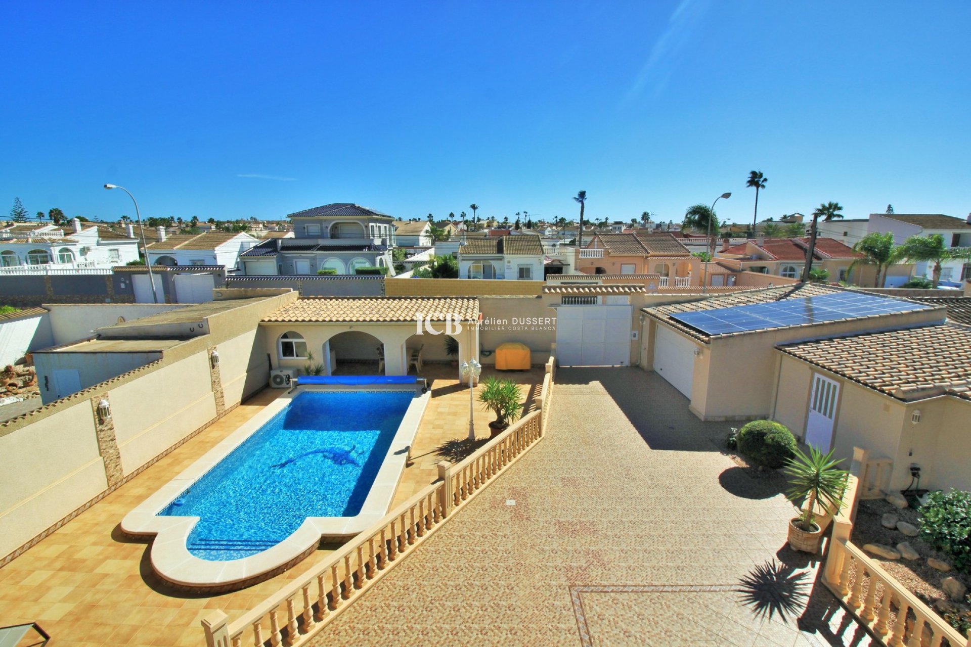 Resale - Villa -
Torrevieja - La siesta