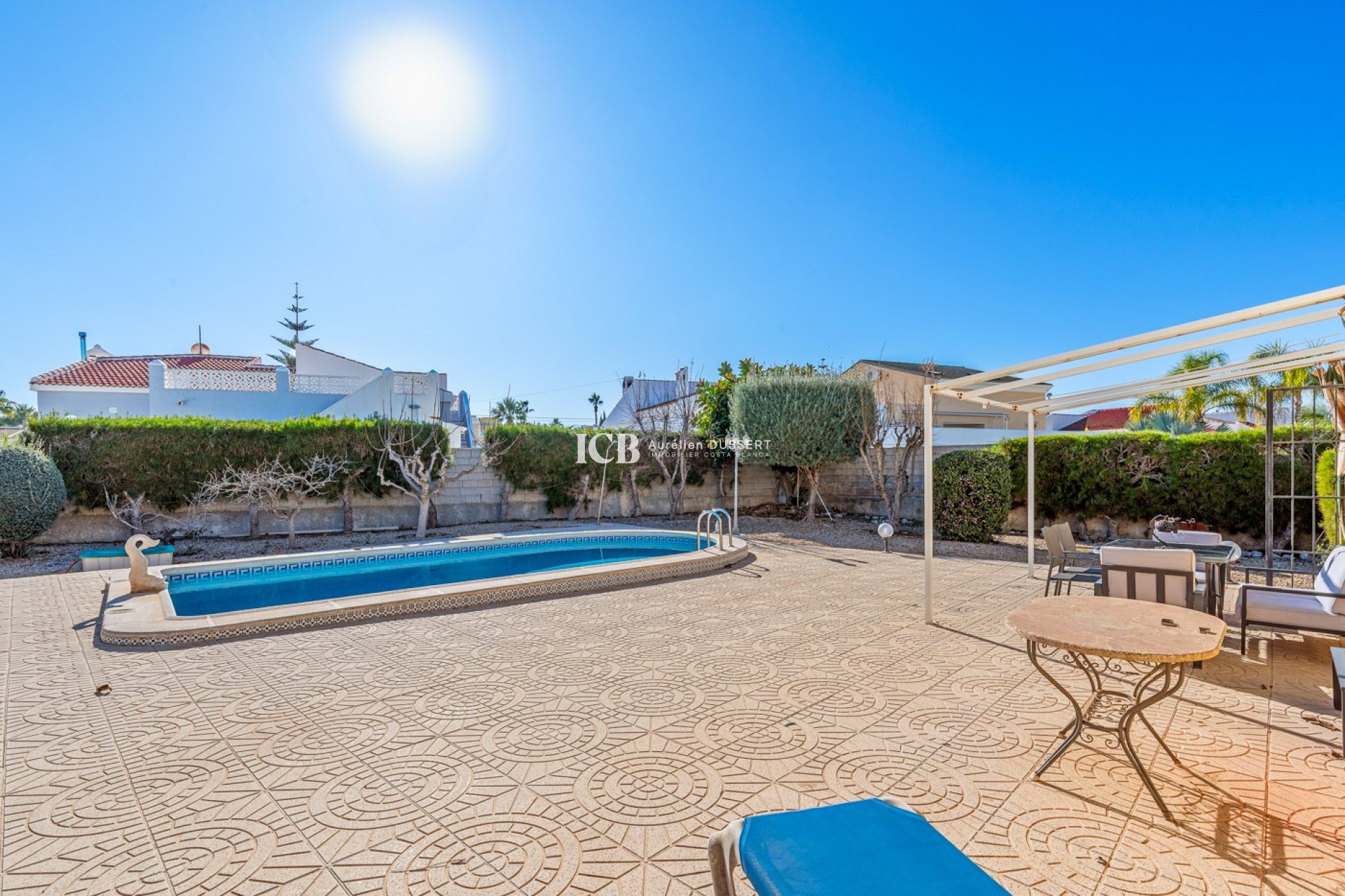 Resale - Villa -
Torrevieja - La siesta