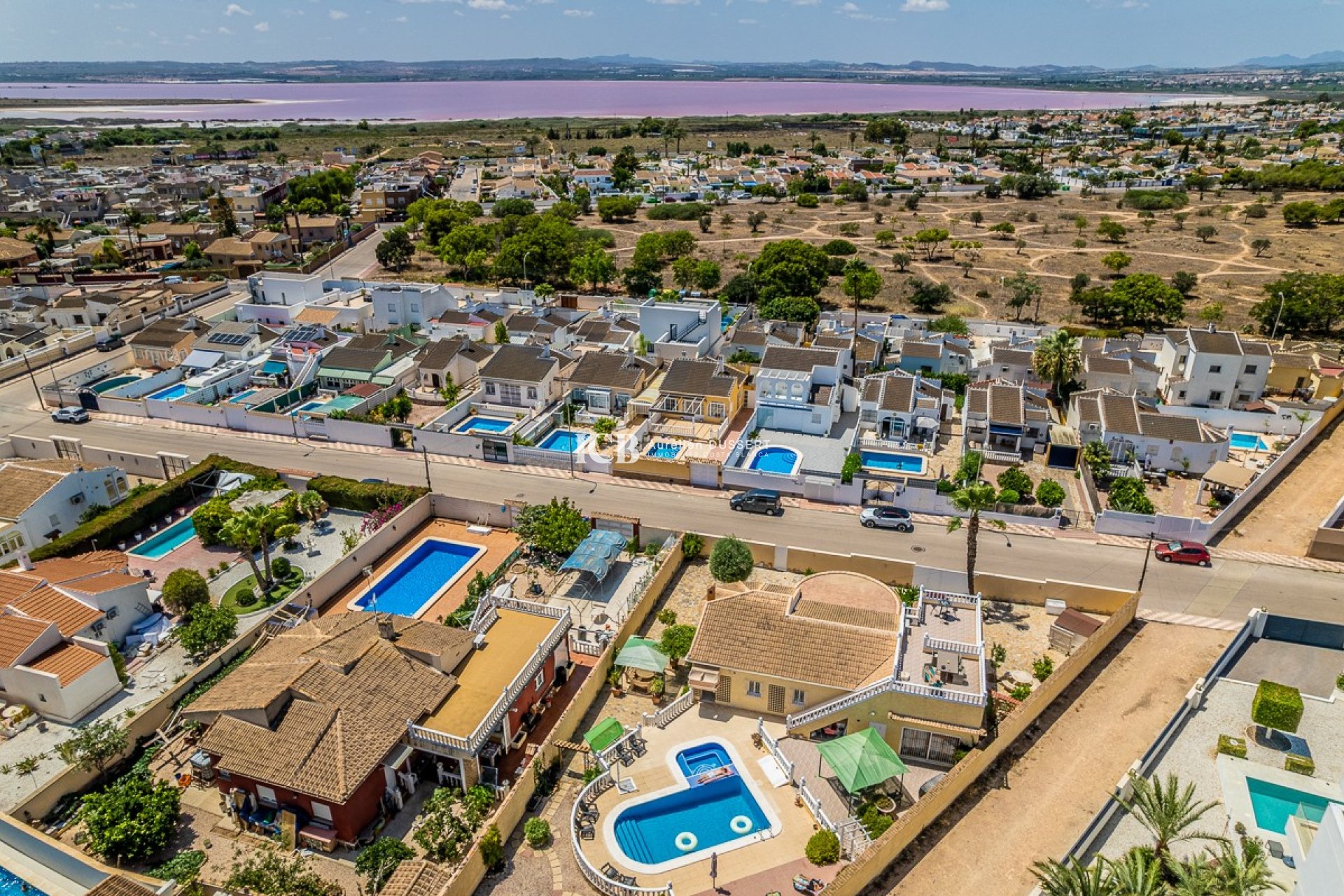 Resale - Villa -
Torrevieja - La Siesta