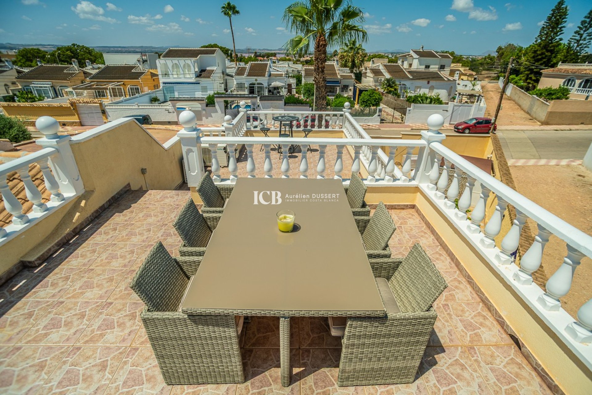 Resale - Villa -
Torrevieja - La Siesta