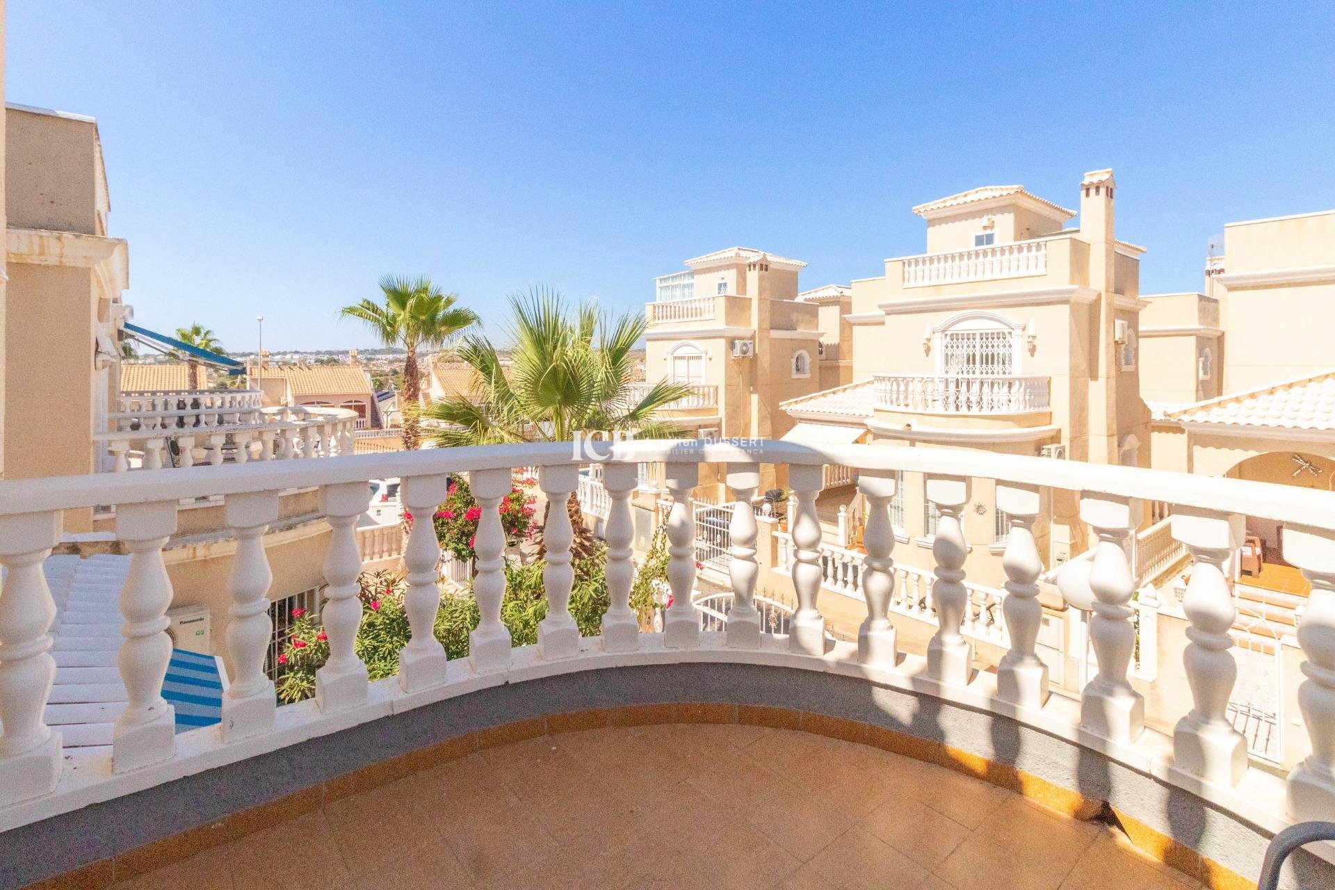 Resale - Villa -
Torrevieja - Los Balcones - Los Altos del Edén