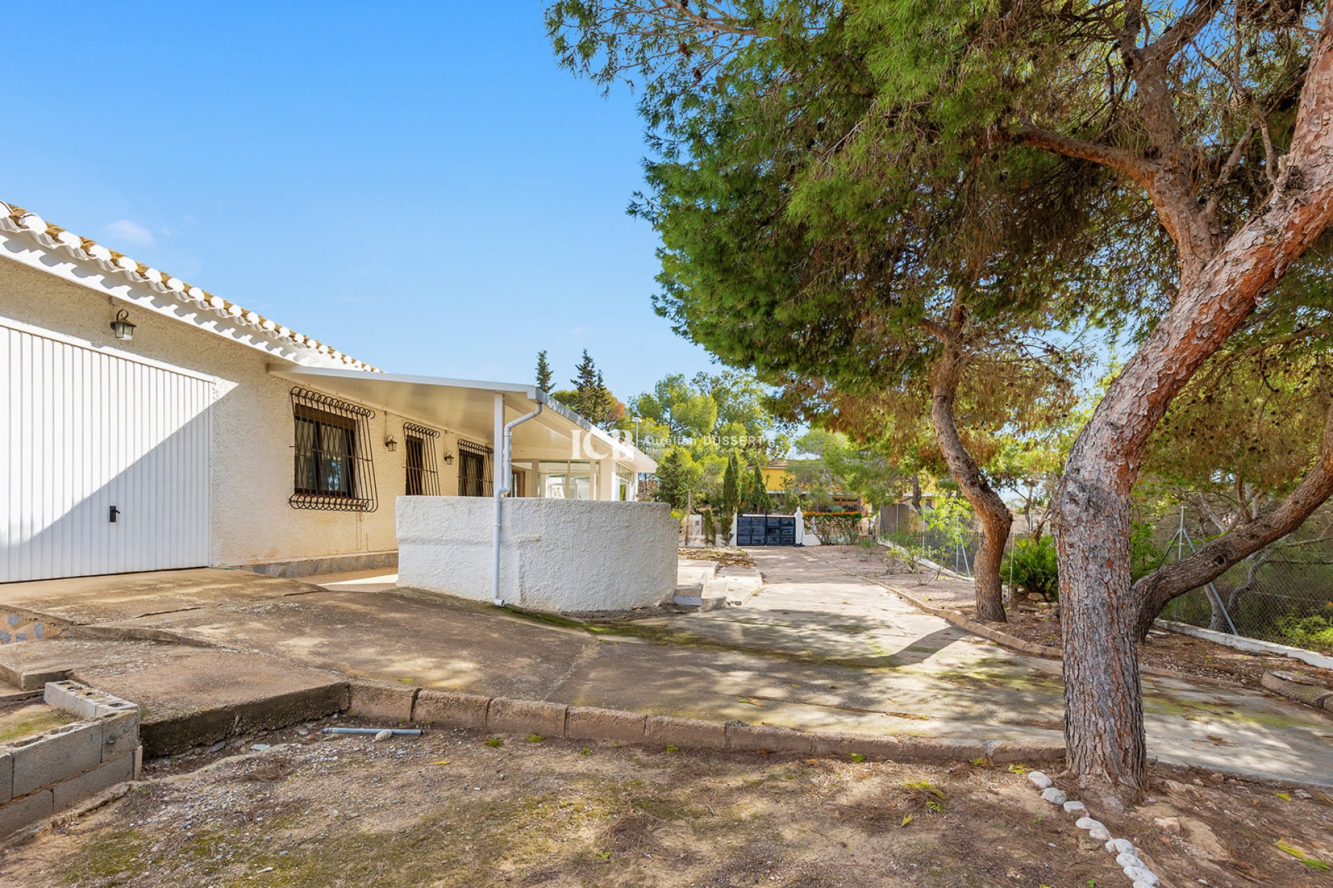 Resale - Villa -
Torrevieja - Los Balcones - Los Altos del Edén