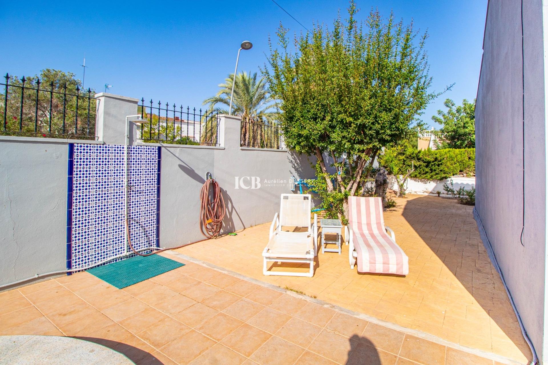 Resale - Villa -
Torrevieja - Los balcones