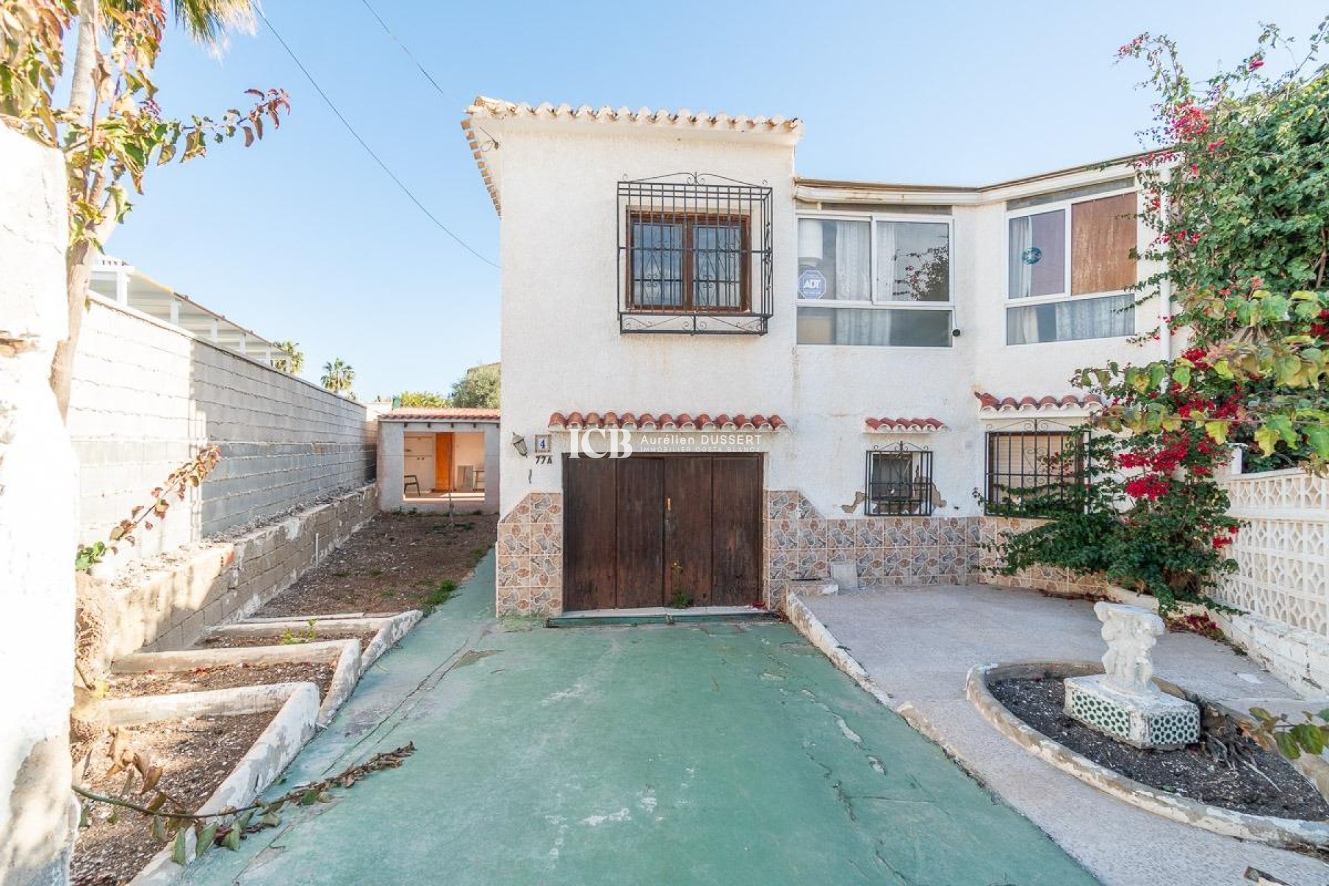 Resale - Villa -
Torrevieja - Punta prima