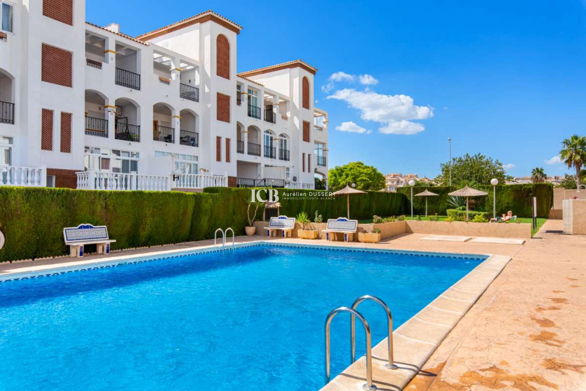 Resale - Villa -
Torrevieja - Punta prima