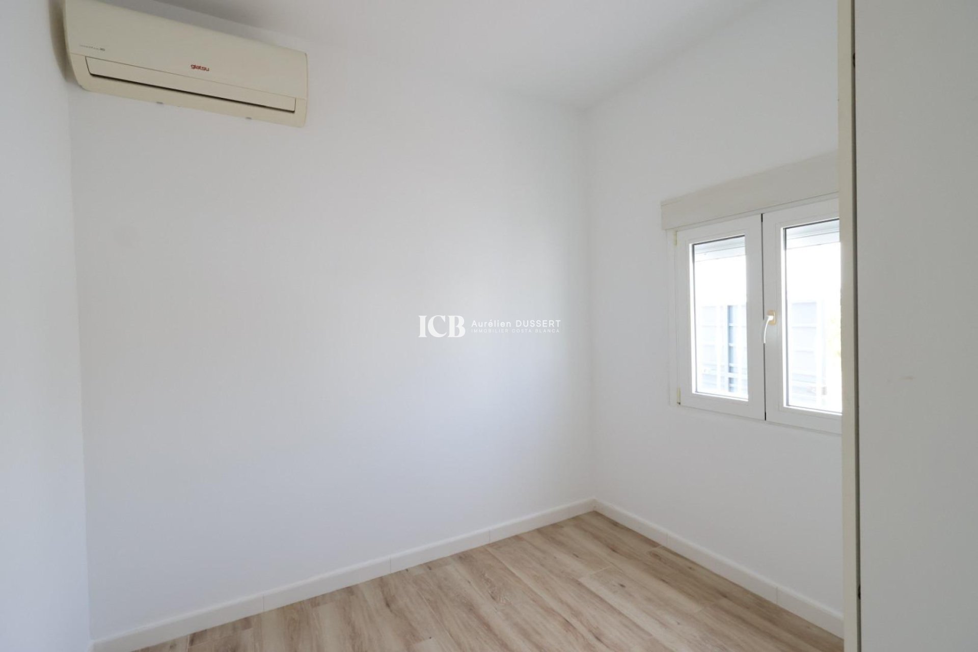 Resale - Villa -
Torrevieja - San luis