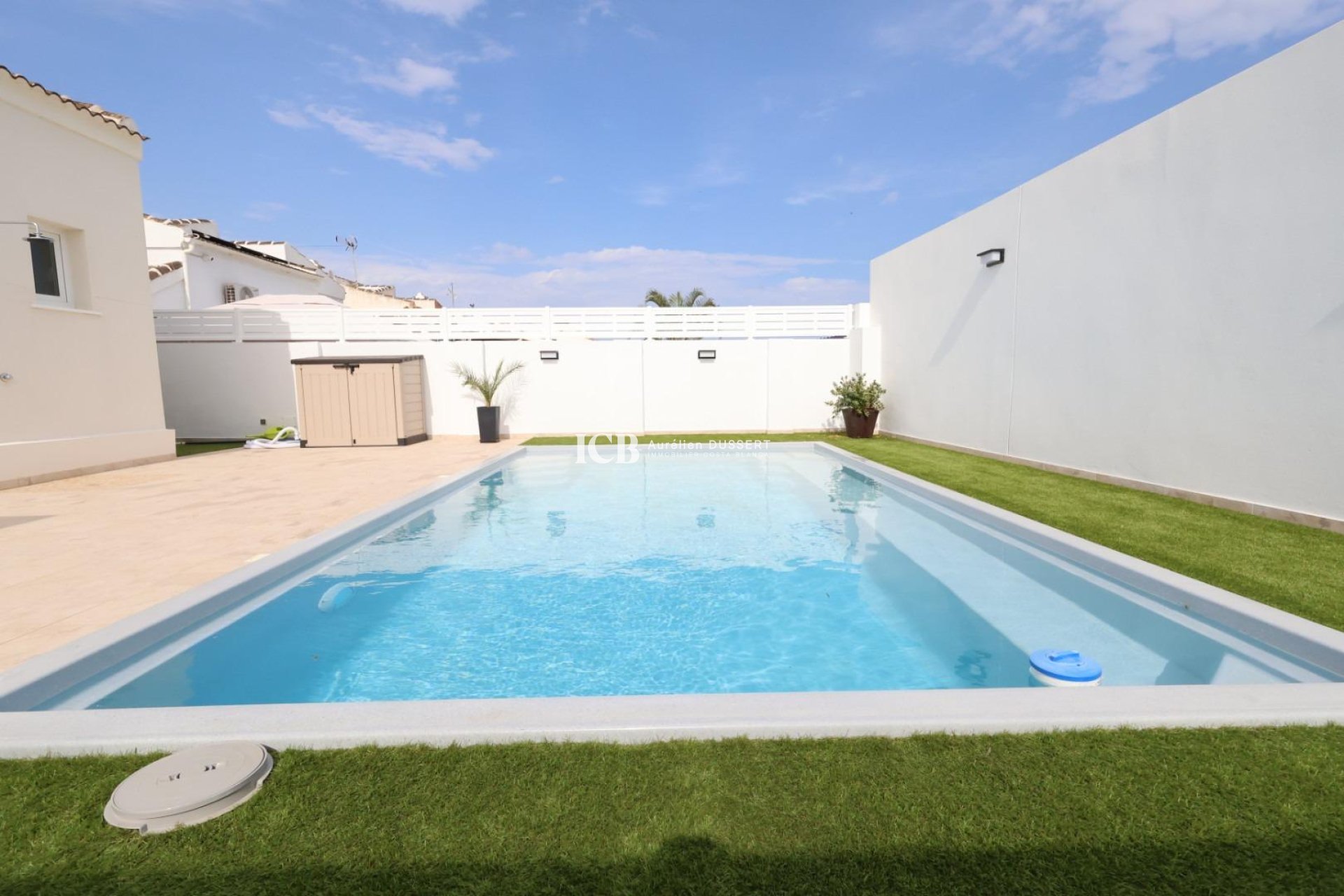 Resale - Villa -
Torrevieja - San luis