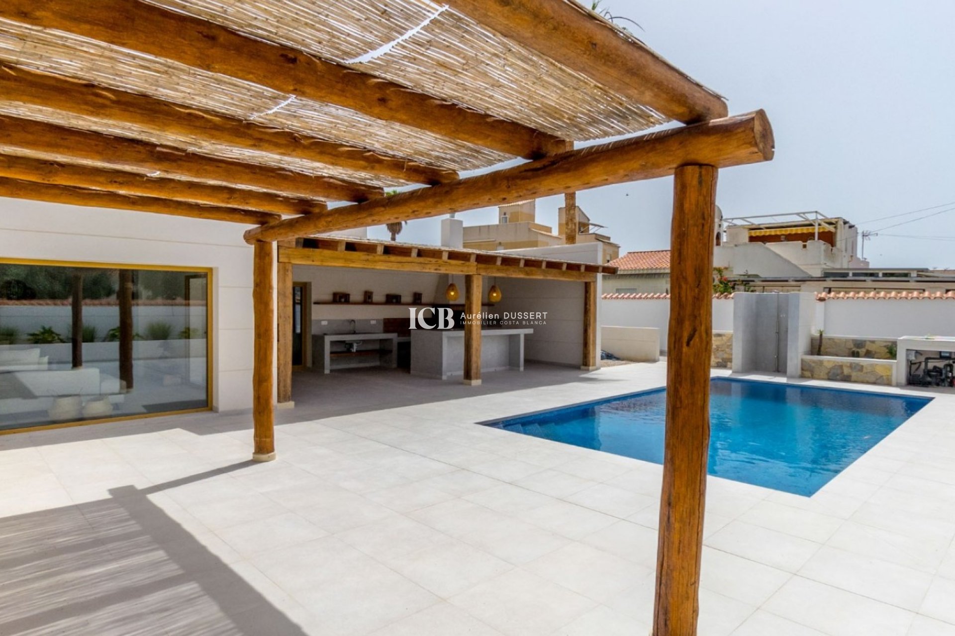 Resale - Villa -
Torrevieja - Torreta Florida