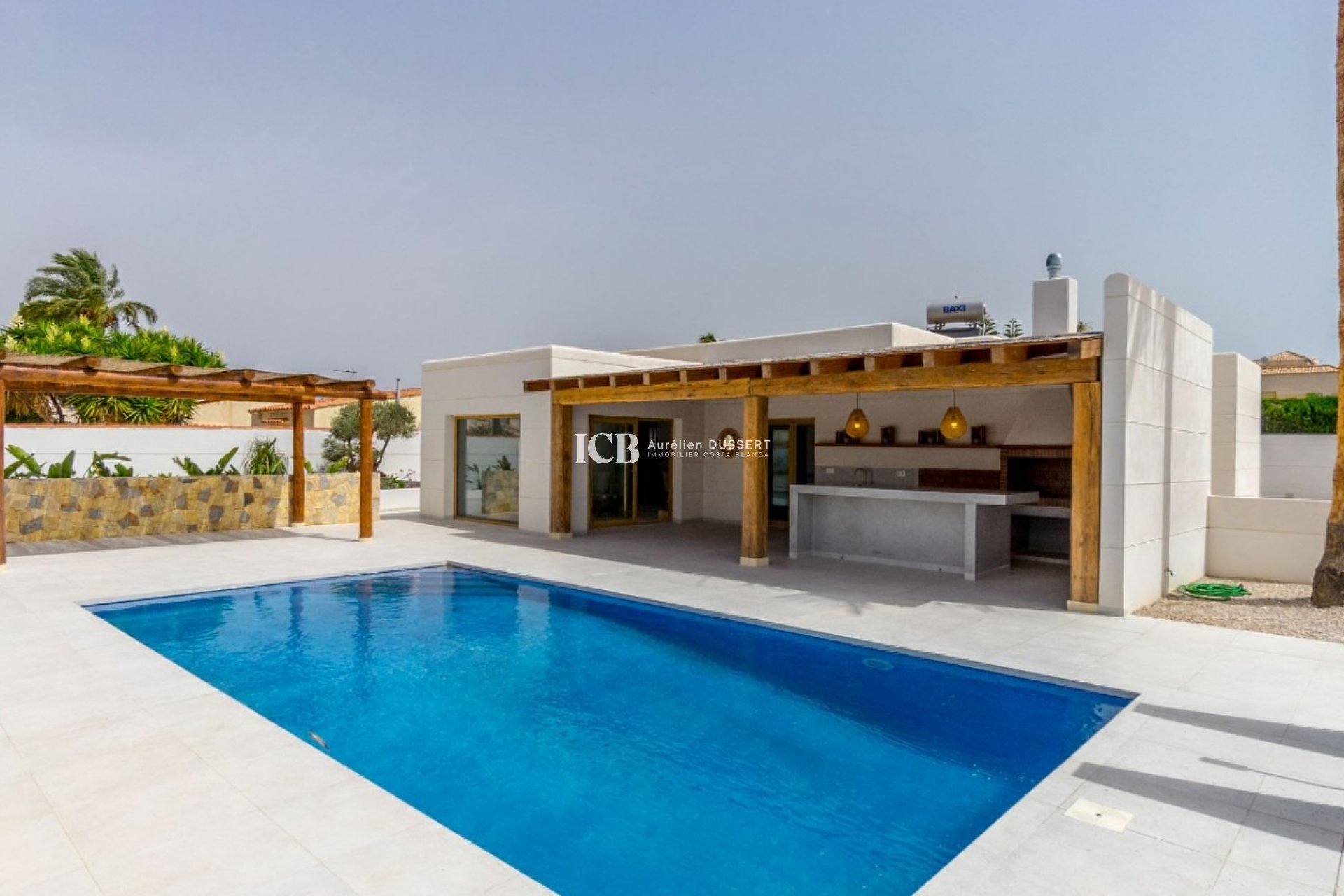 Resale - Villa -
Torrevieja - Torreta Florida