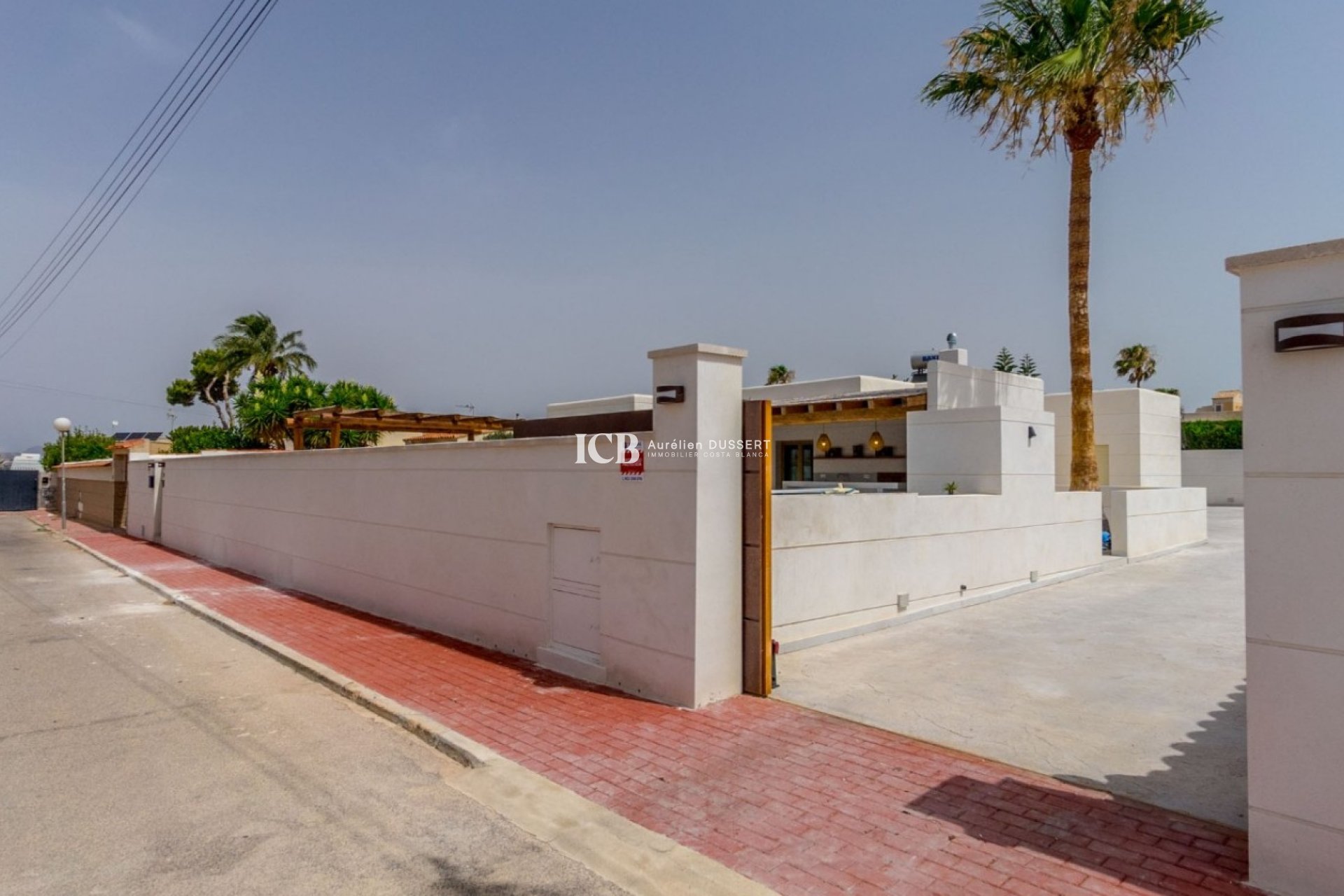 Resale - Villa -
Torrevieja - Torreta Florida