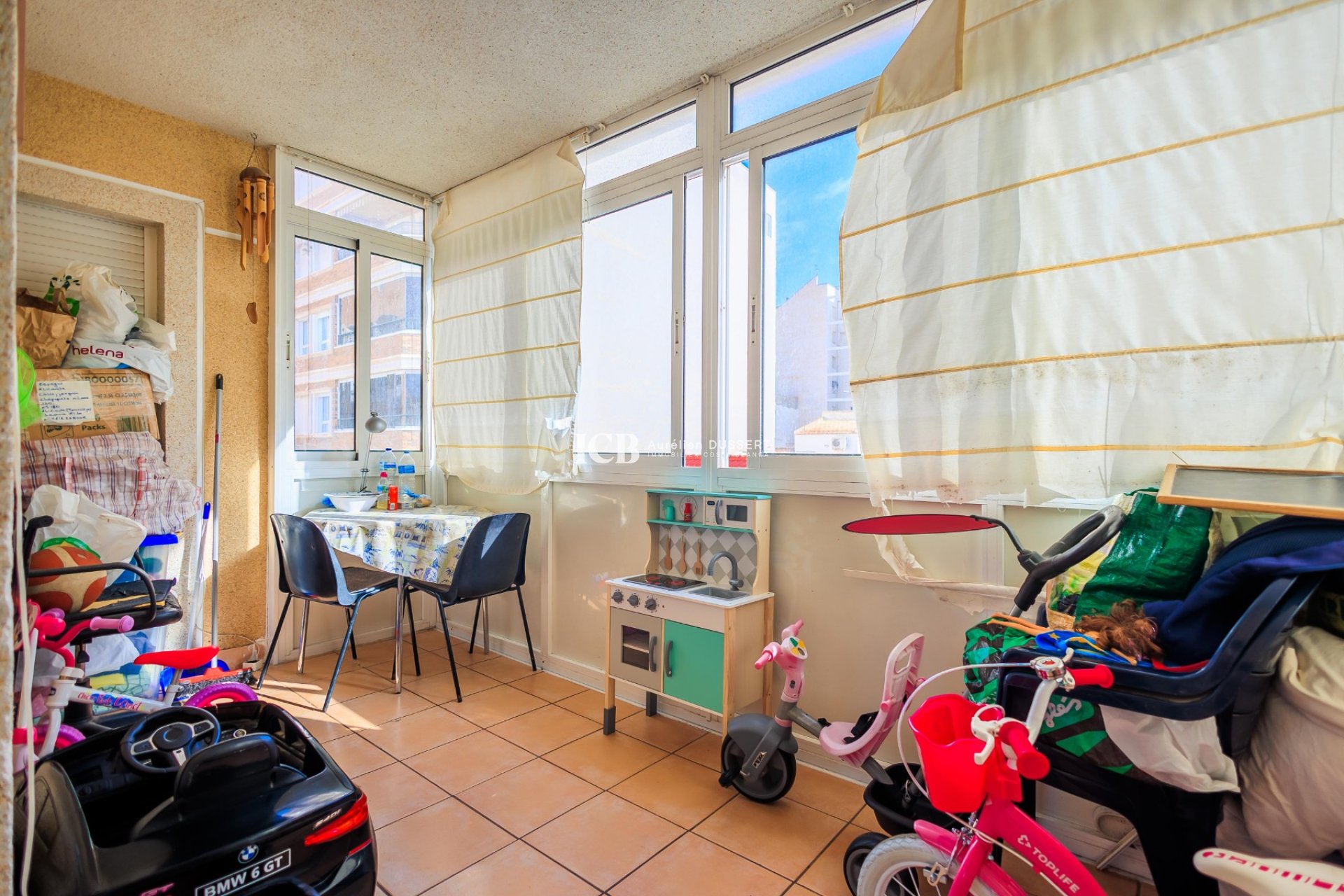 Resale - Villa -
Torrevieja - Torrevieja Centro