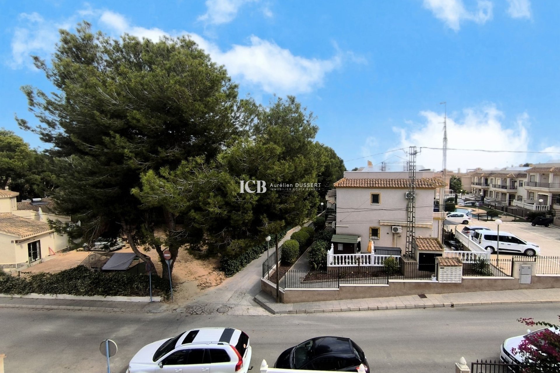 Reventa - Adosado -
Algorfa