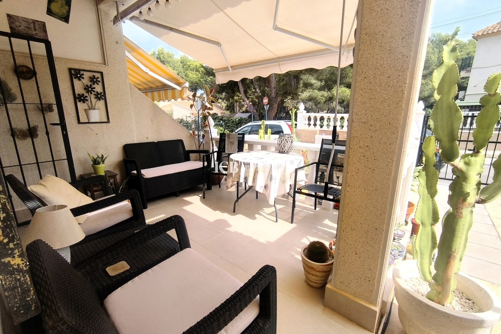 Reventa - Adosado -
Algorfa