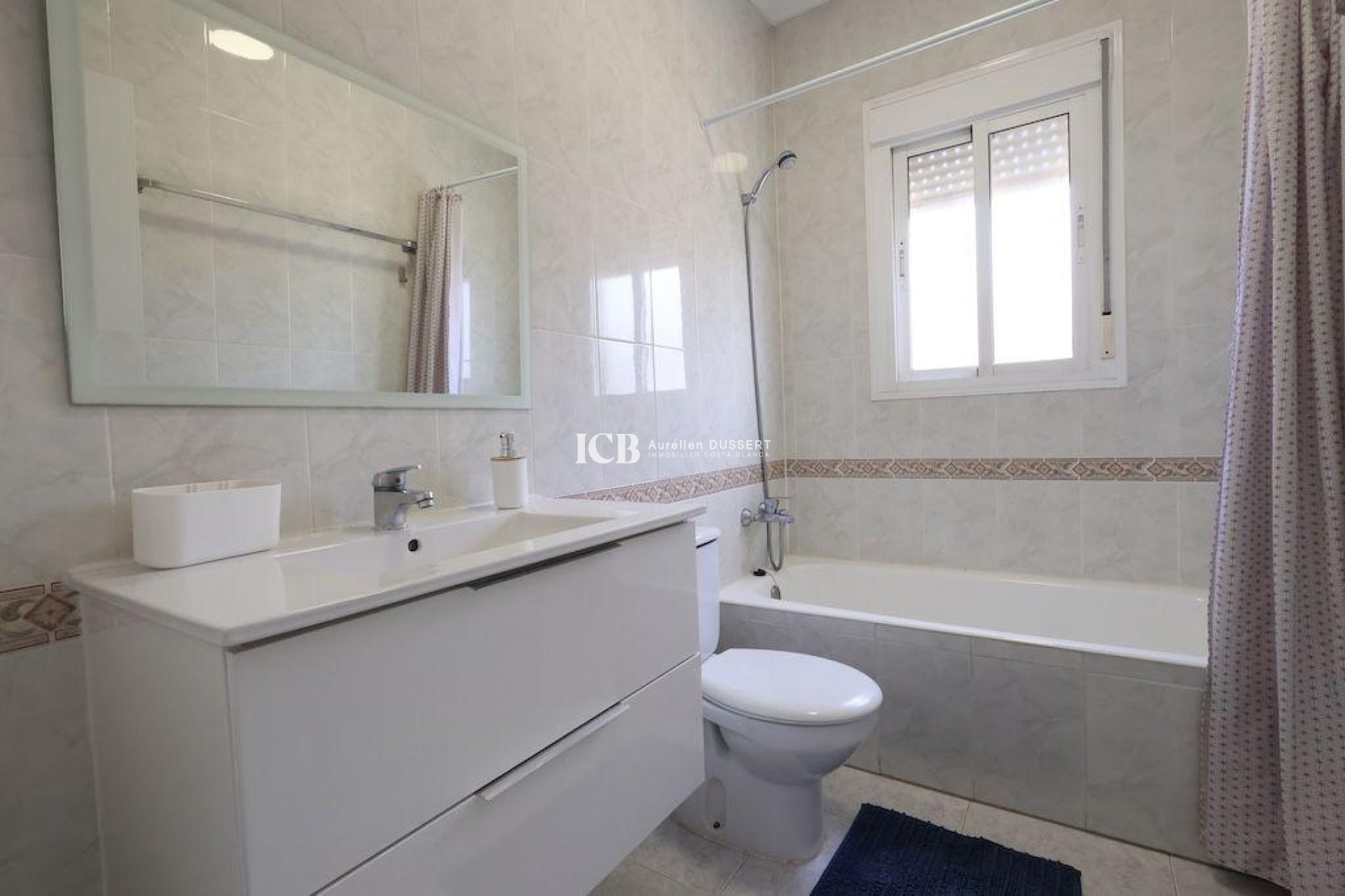 Reventa - Adosado -
Ciudad Quesada - Doña pepa
