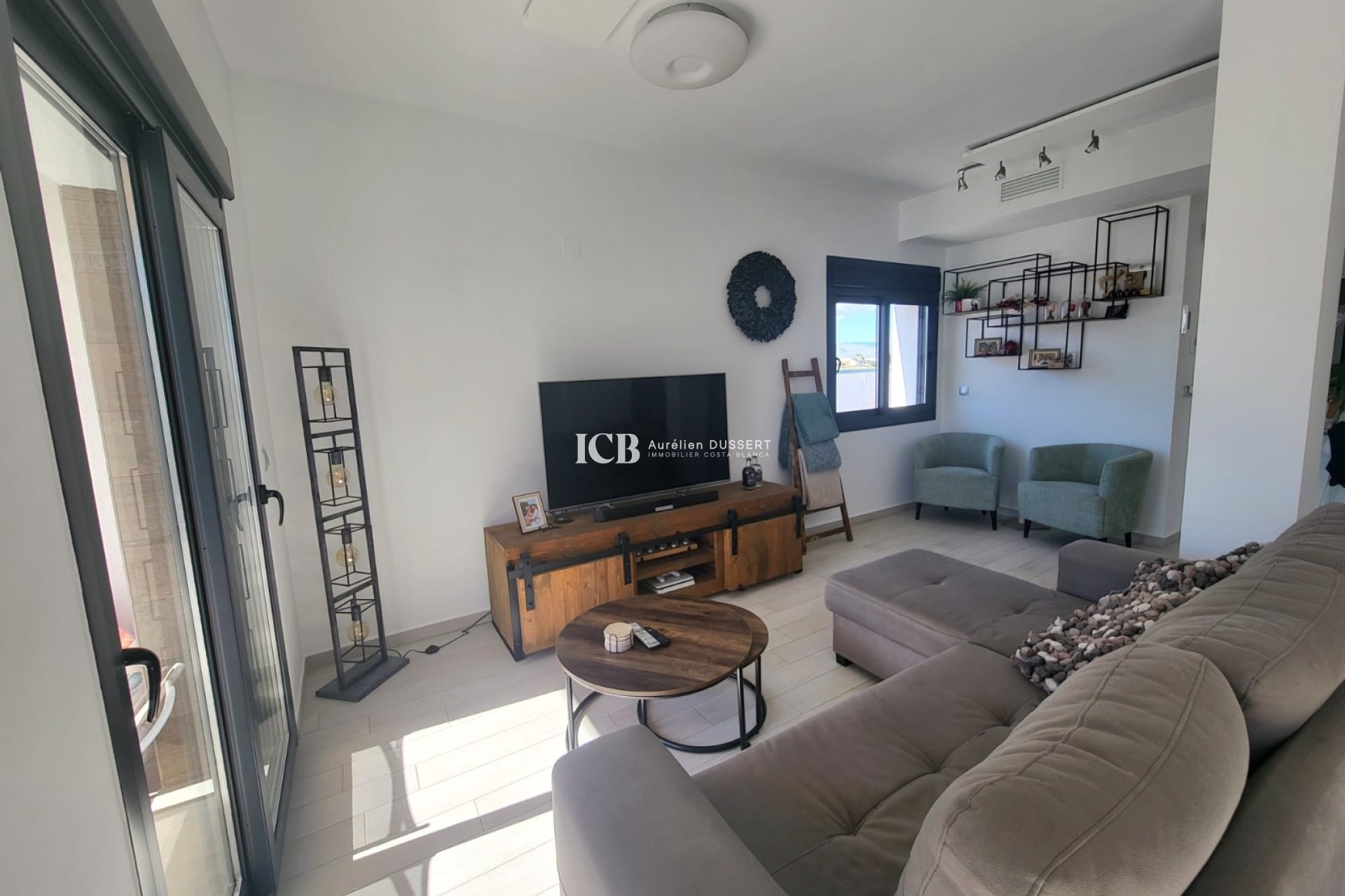 Reventa - Adosado -
Daya Vieja