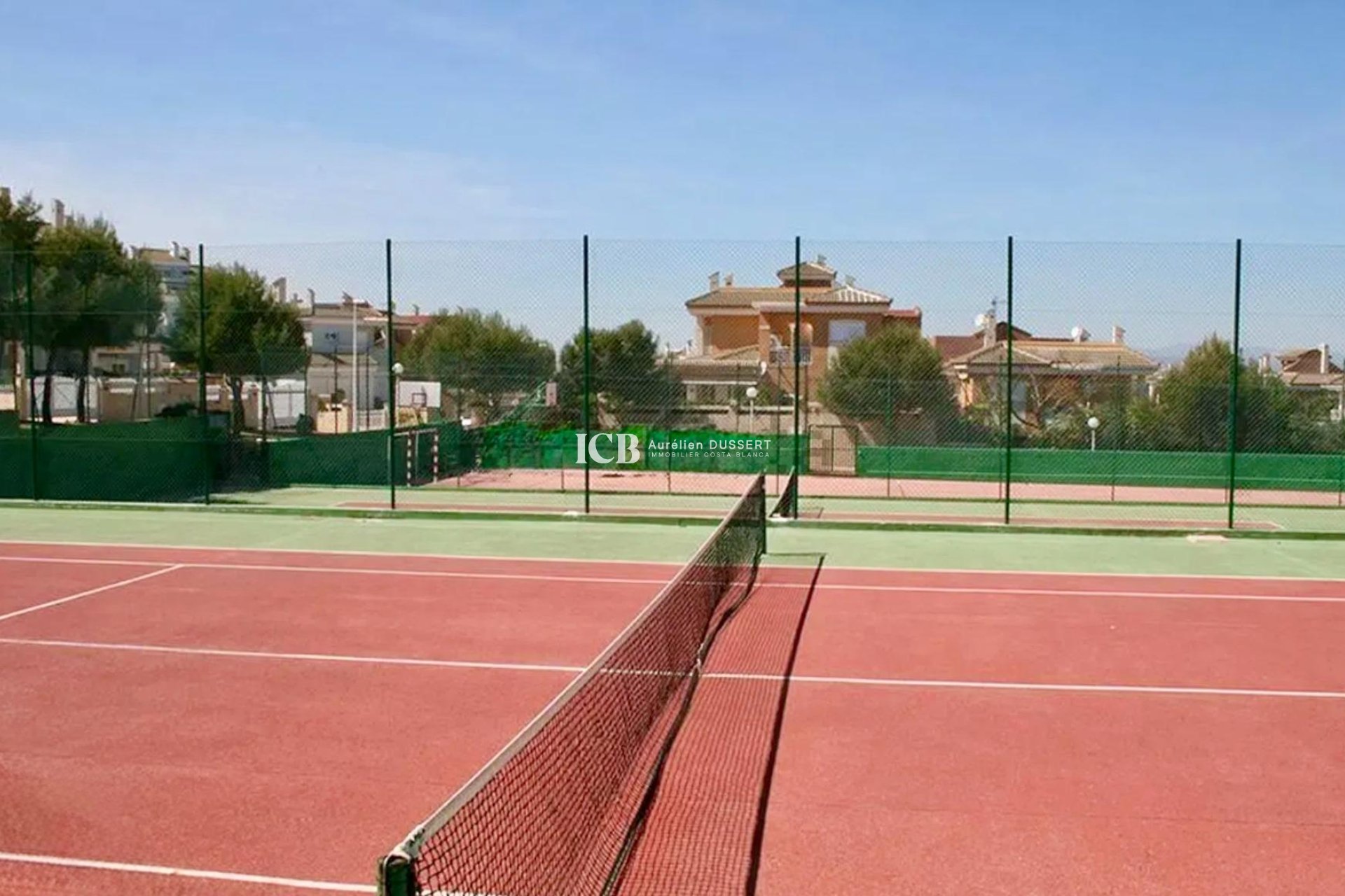 Reventa - Adosado -
Gran Alacant