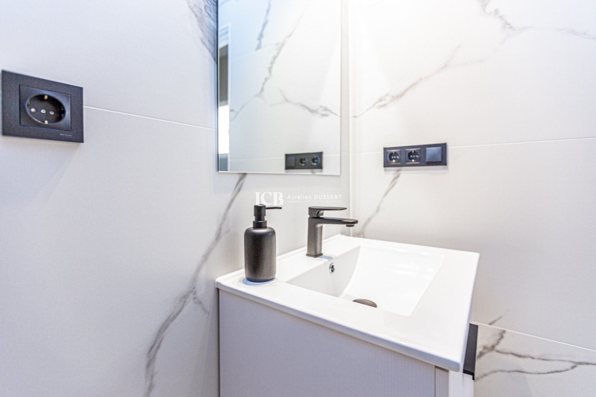 Reventa - Adosado -
Los Altos - Torrevieja