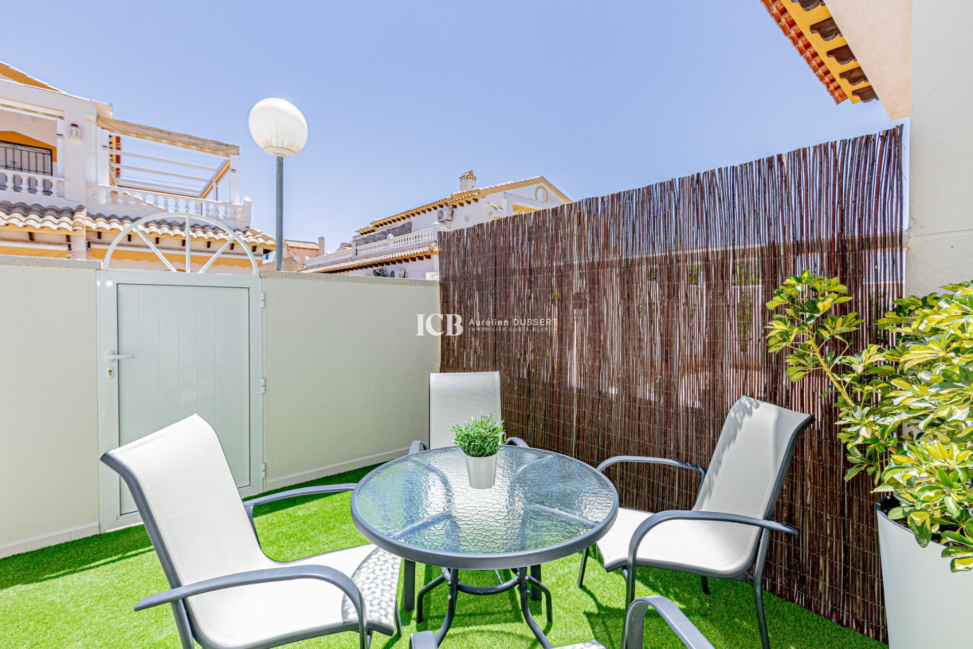 Reventa - Adosado -
Los Altos - Torrevieja