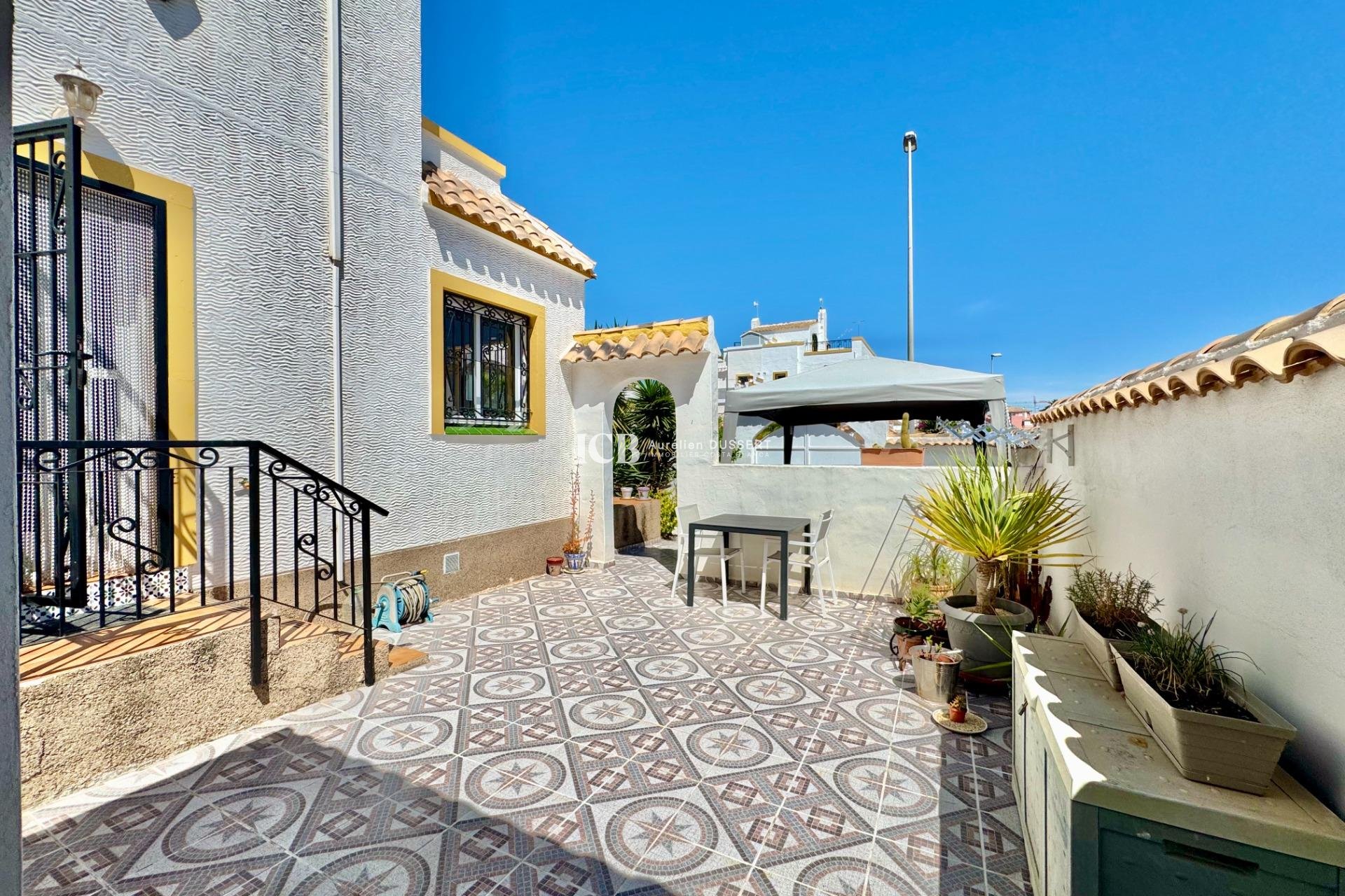 Reventa - Adosado -
Los Altos - Torrevieja