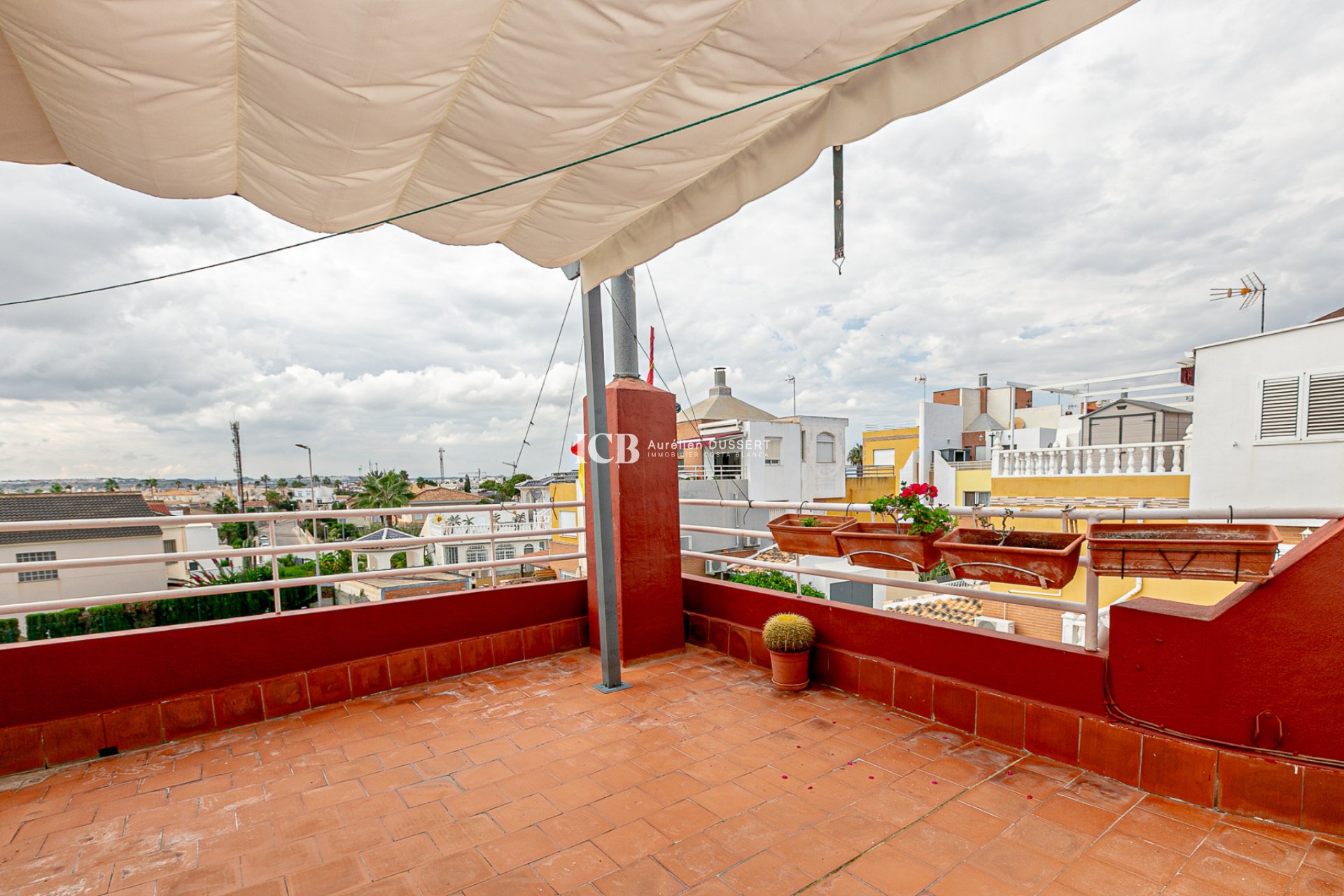 Reventa - Adosado -
Los Altos - Torrevieja