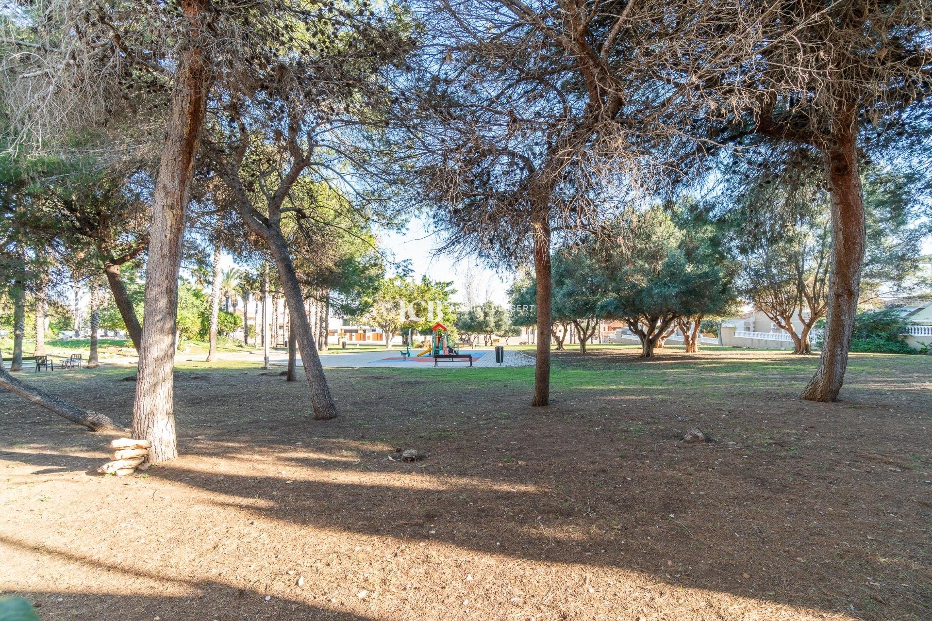 Reventa - Adosado -
Los Balcones - Torrevieja