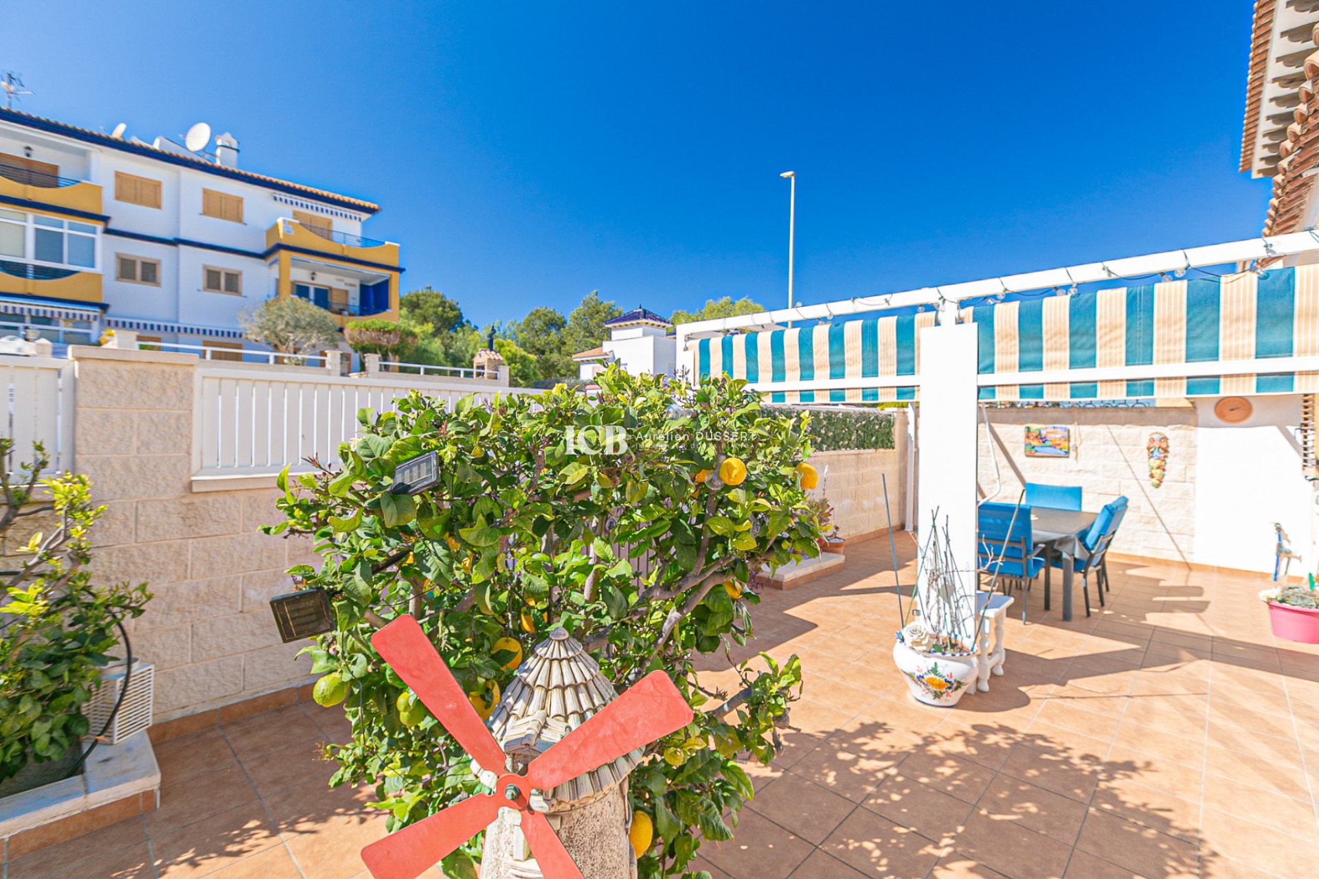 Reventa - Adosado -
Mil Palmeras