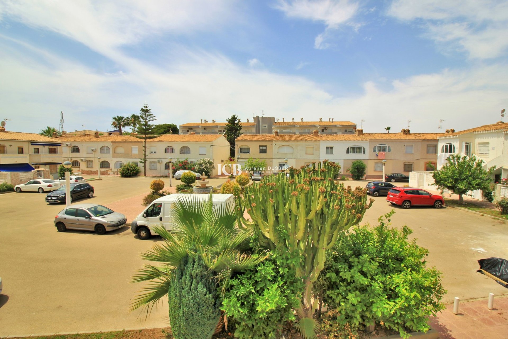 Reventa - Adosado -
Orihuela Costa - Cabo Roig