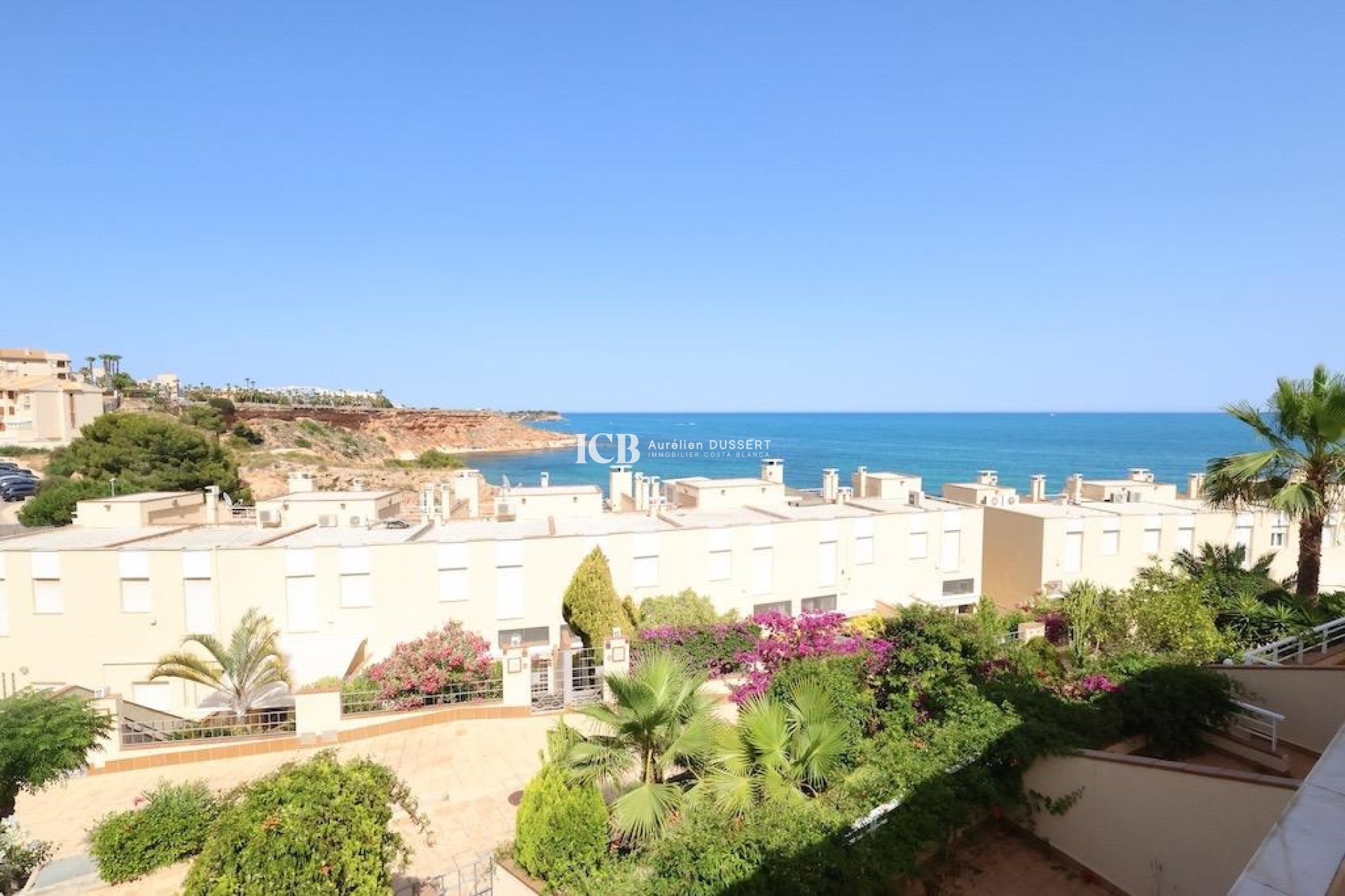 Reventa - Adosado -
Orihuela Costa - Cabo Roig
