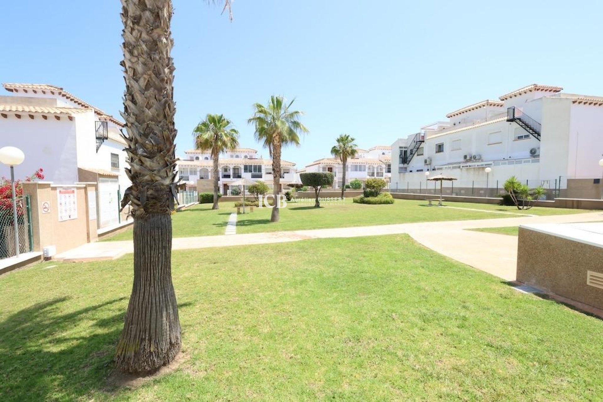 Reventa - Adosado -
Orihuela Costa - La Ciñuelica