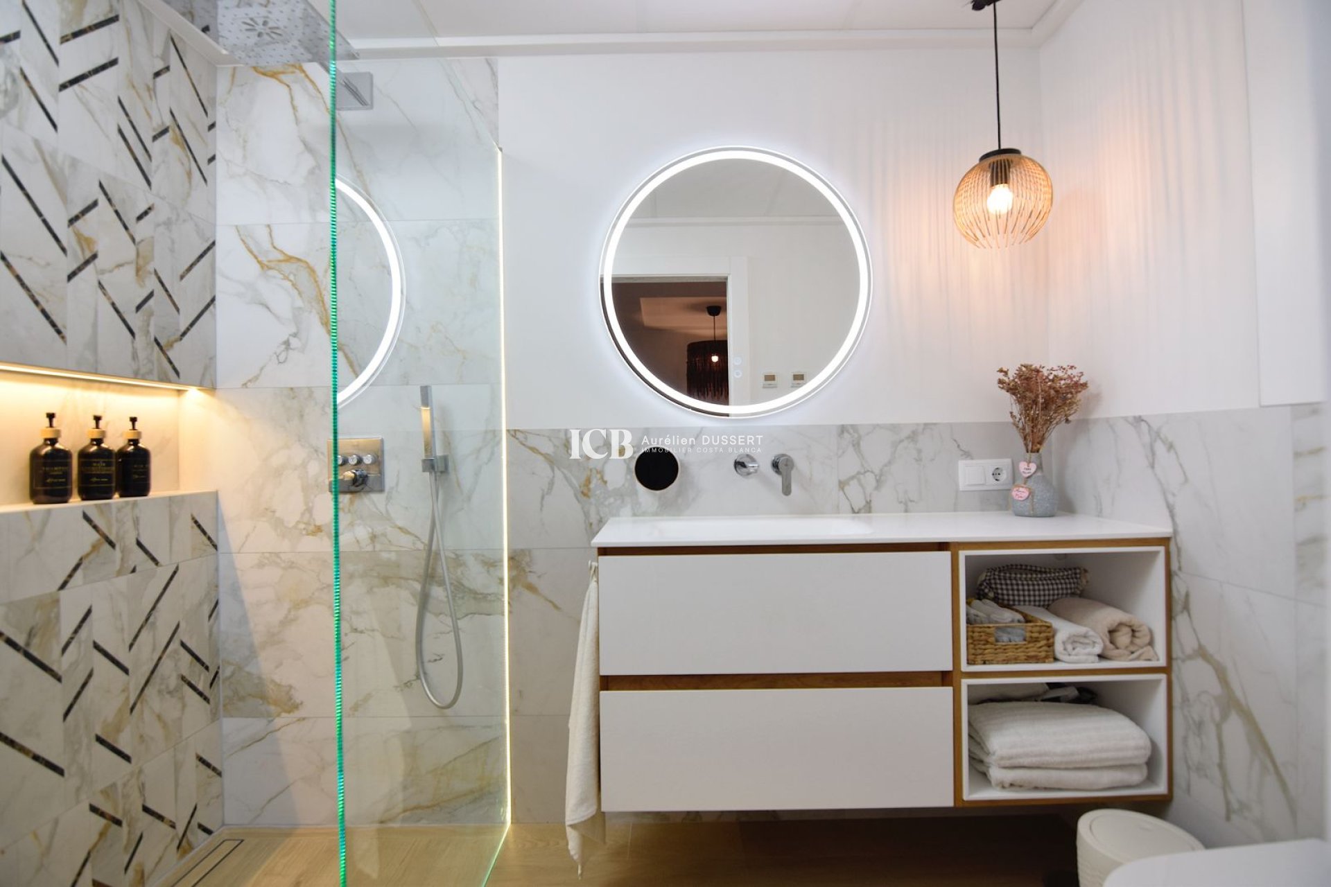 Reventa - Adosado -
Orihuela Costa - La Florida