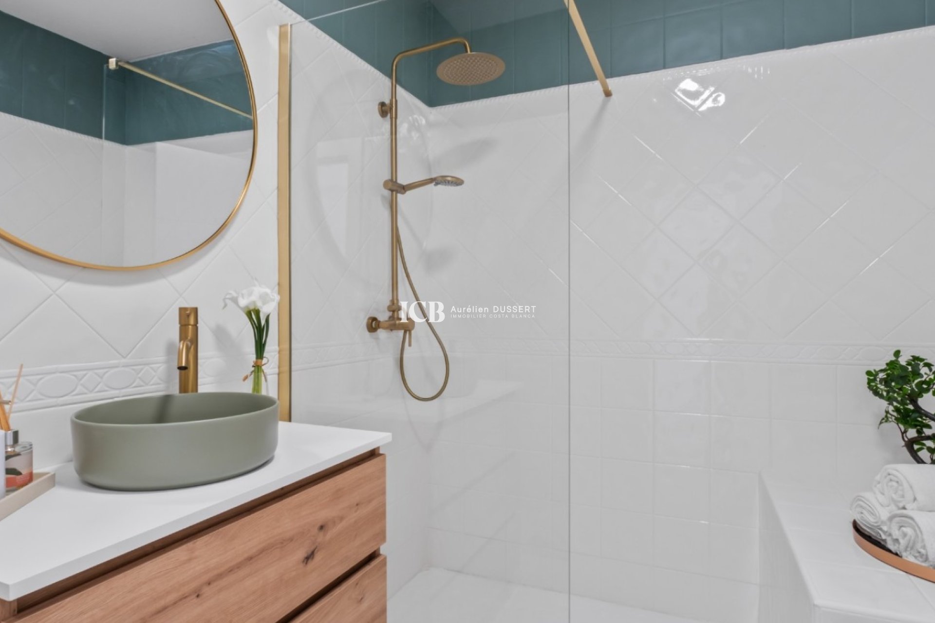 Reventa - Adosado -
Orihuela Costa - La Florida