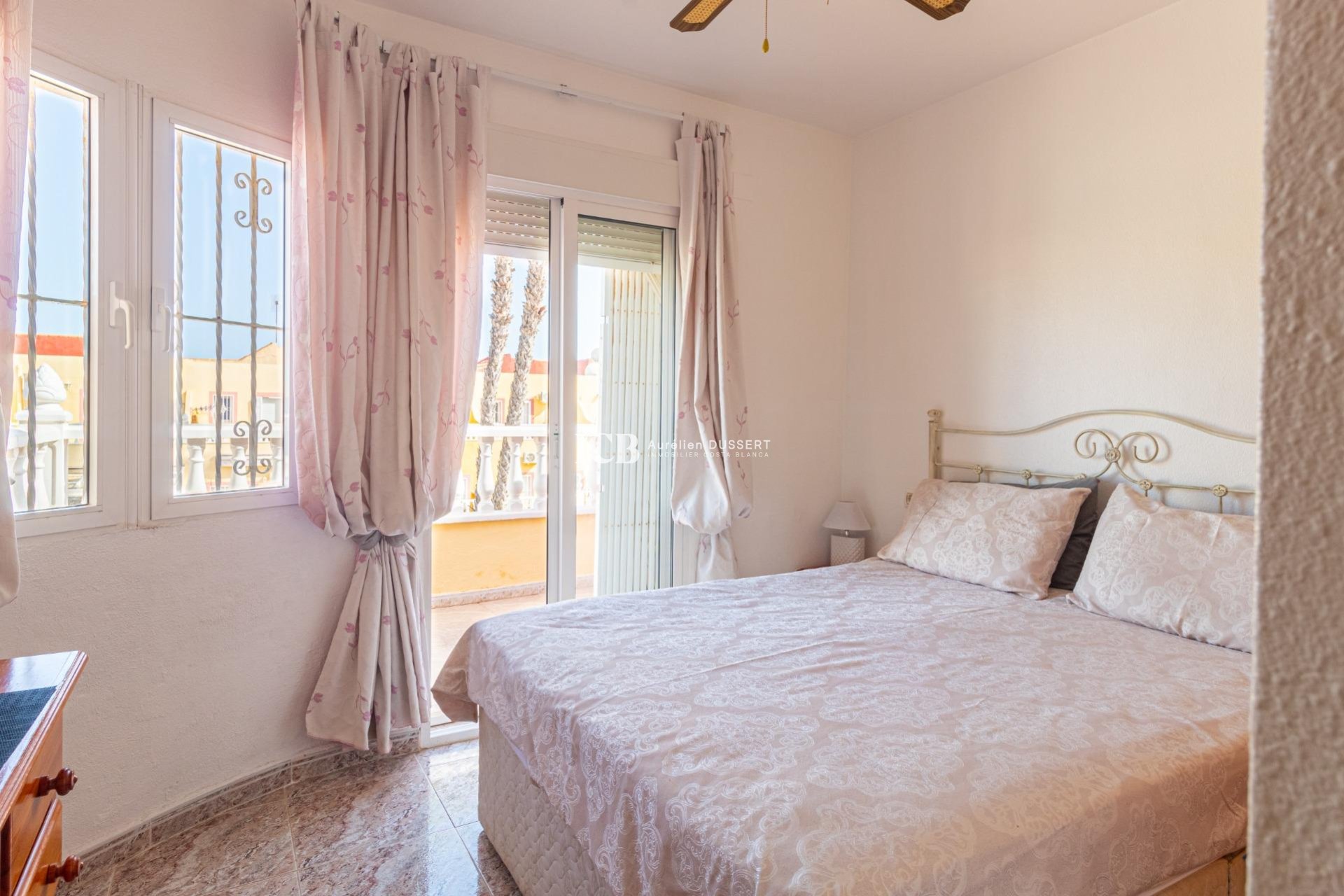 Reventa - Adosado -
Orihuela Costa - La Regia