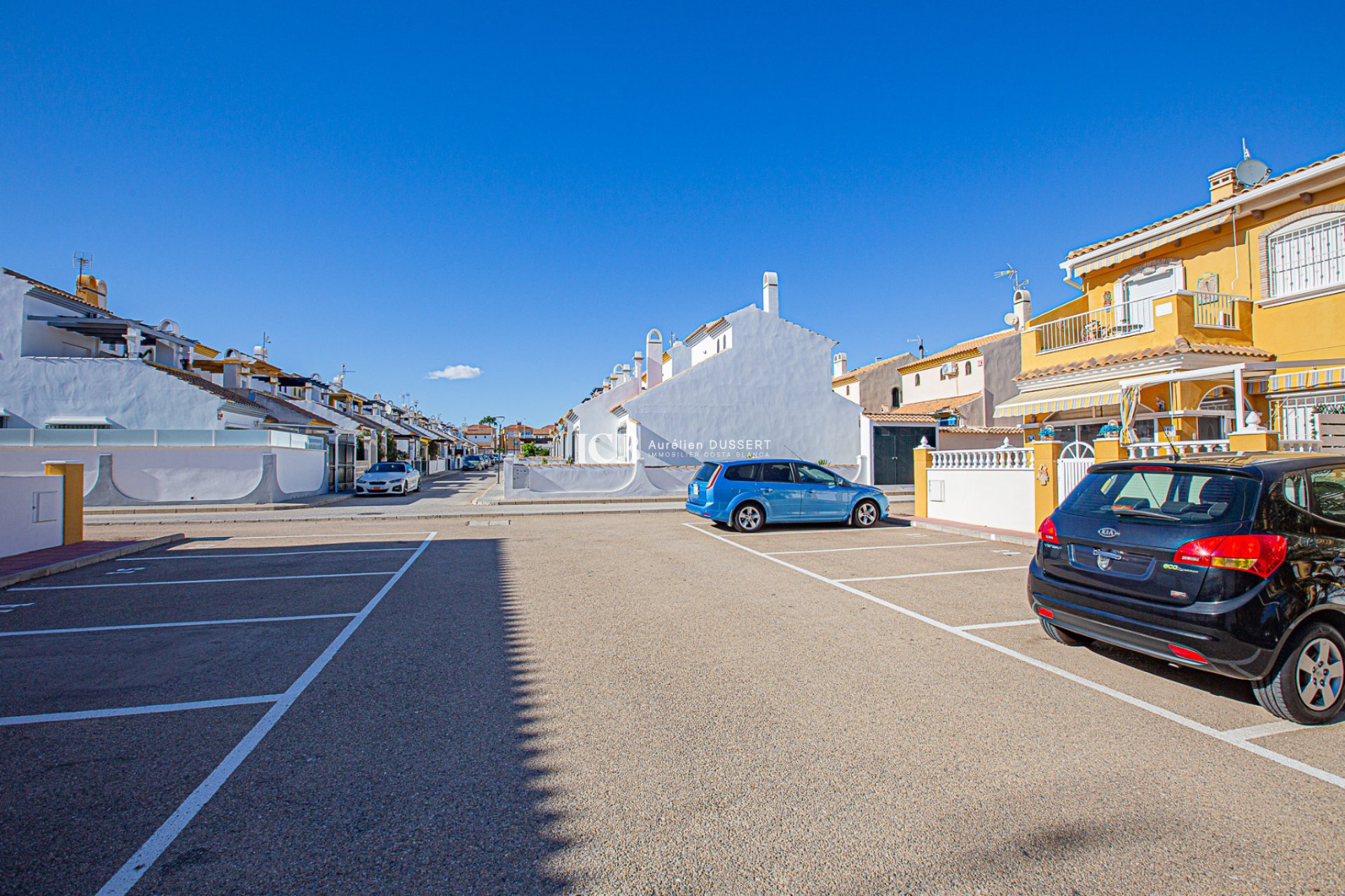 Reventa - Adosado -
Orihuela Costa - La Zenia