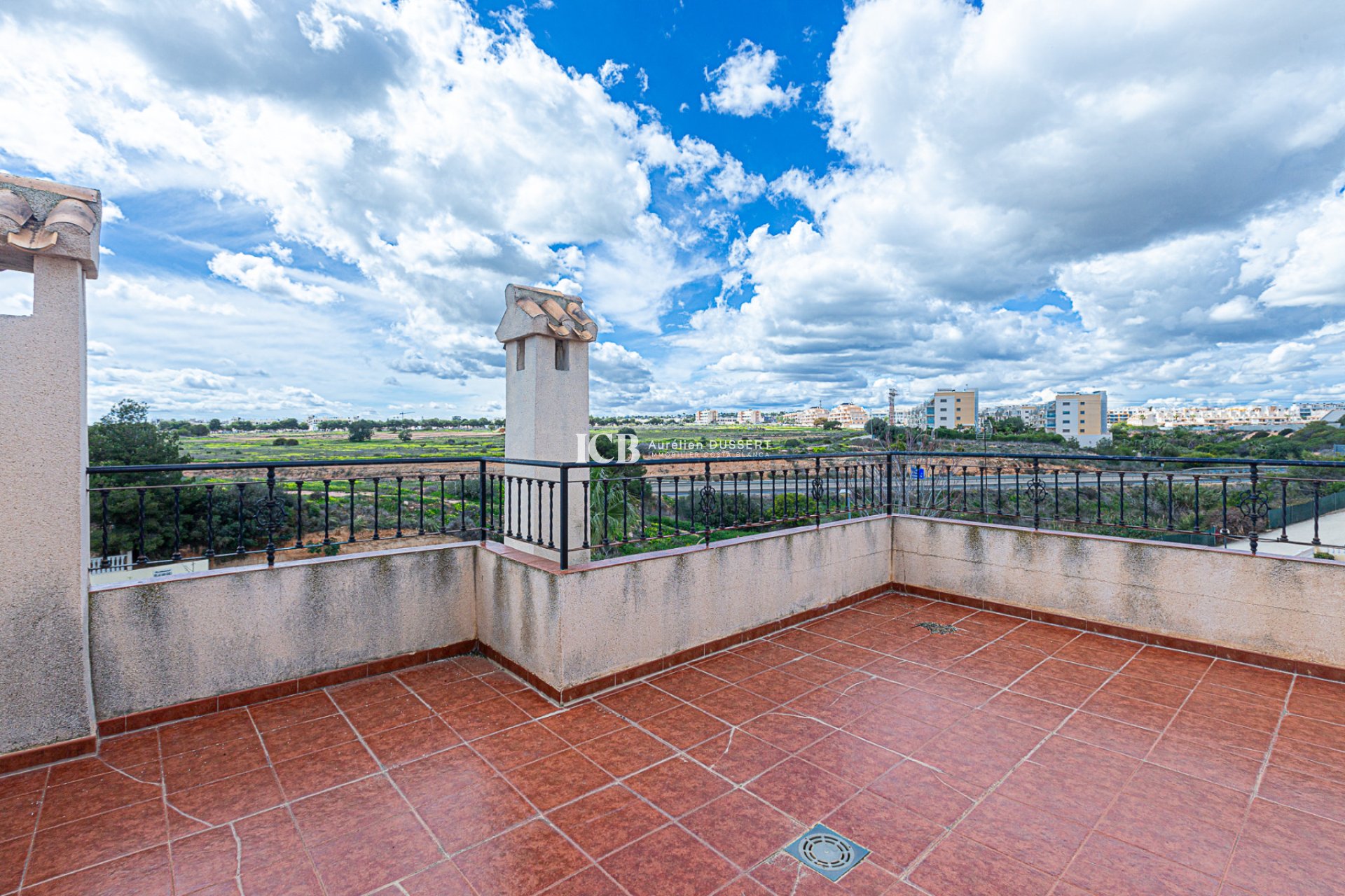 Reventa - Adosado -
Orihuela Costa - La Zenia