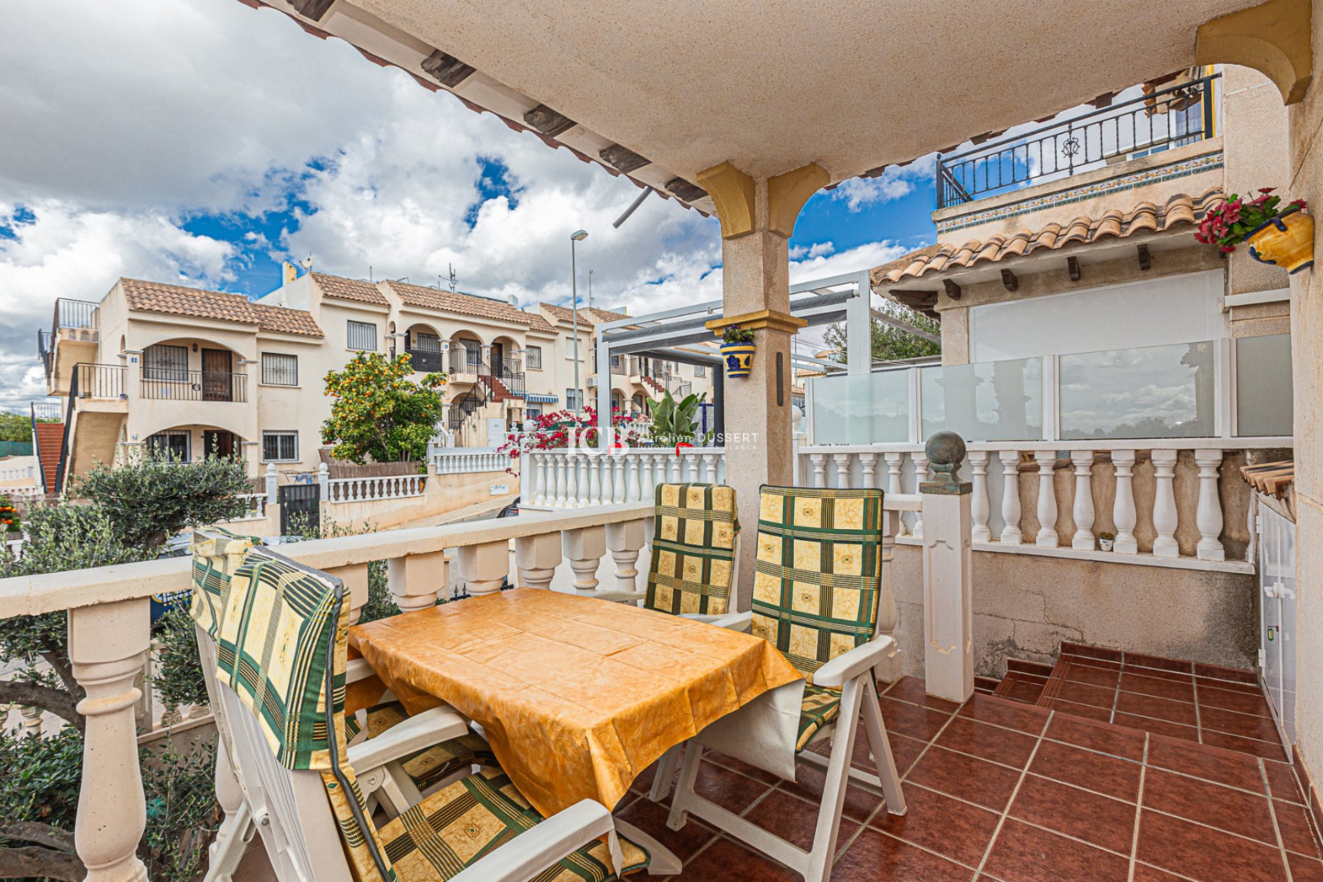 Reventa - Adosado -
Orihuela Costa - La Zenia